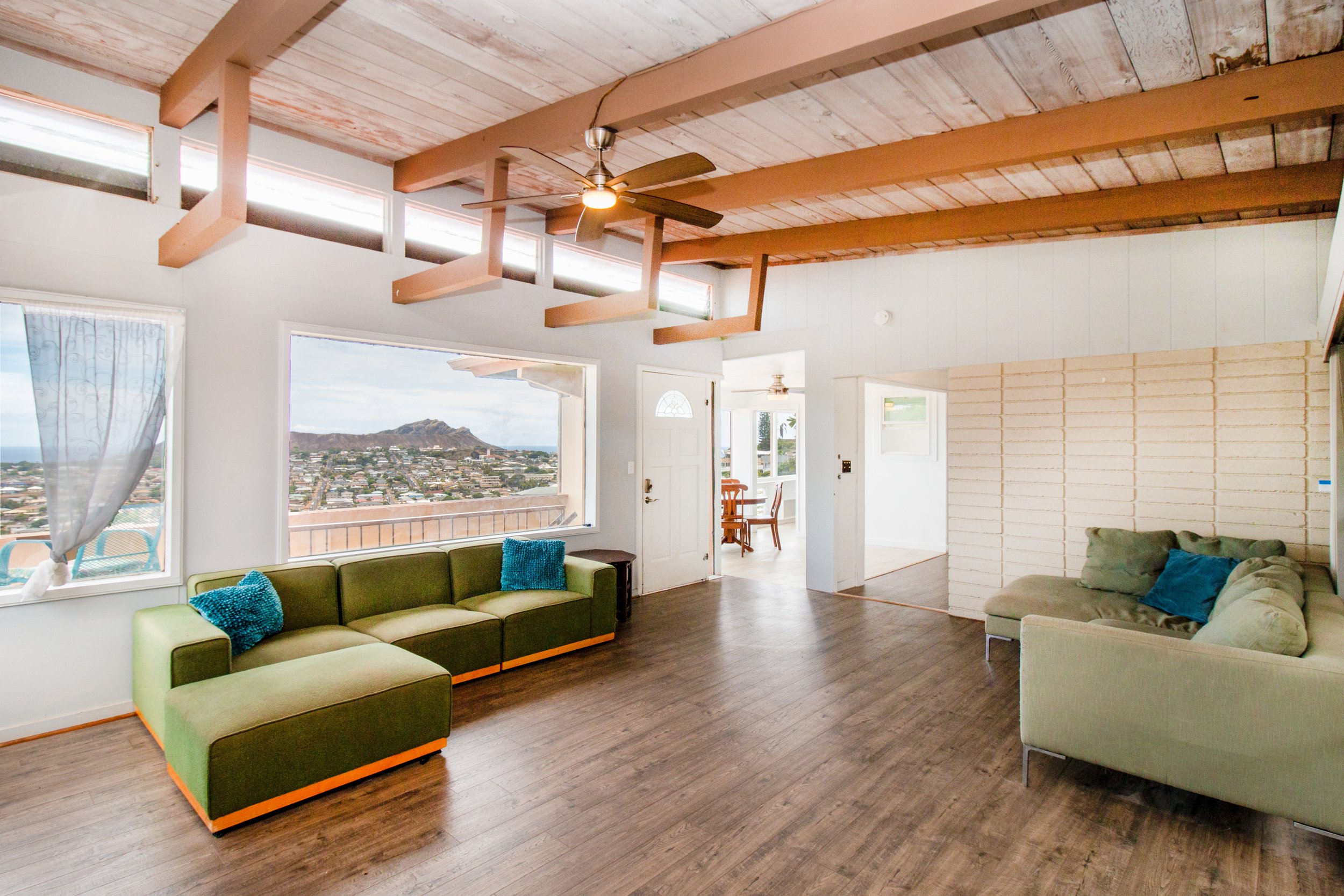 Living room with Diamond Head and Ocean views