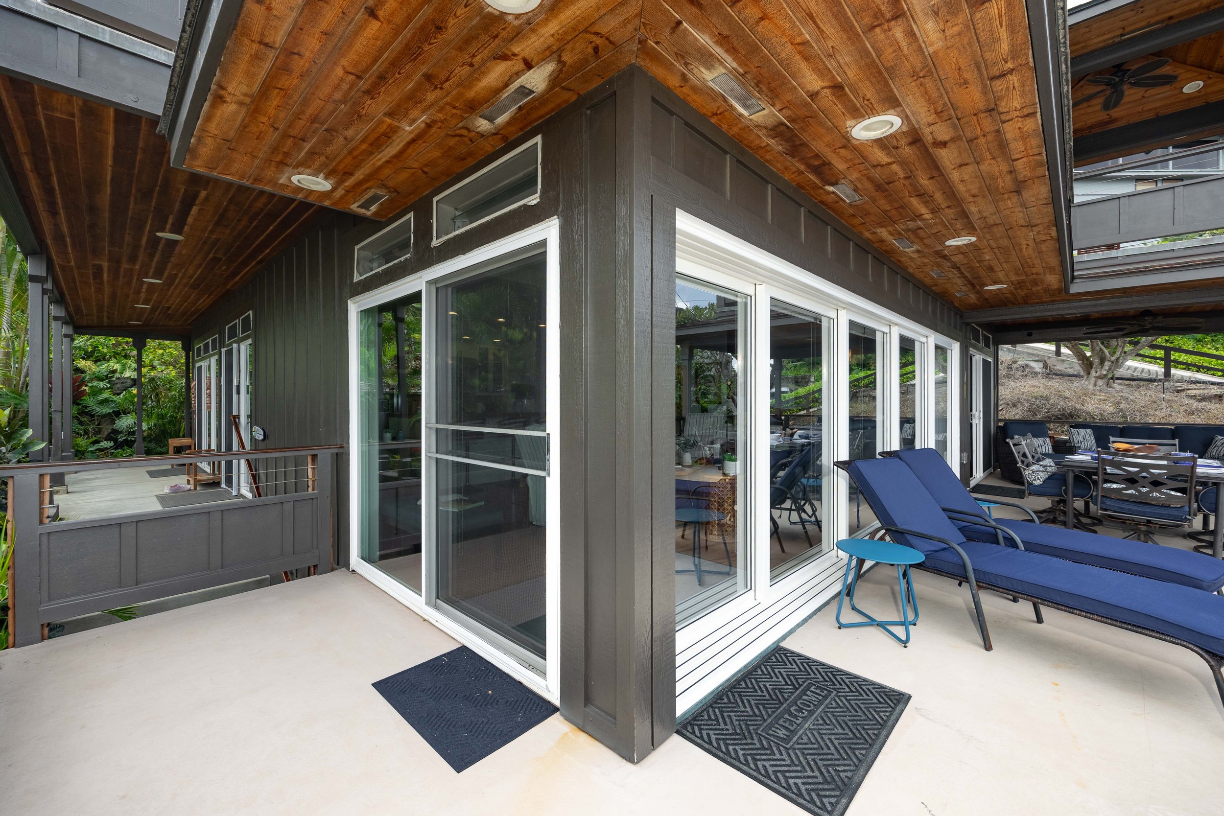 1st floor lanai