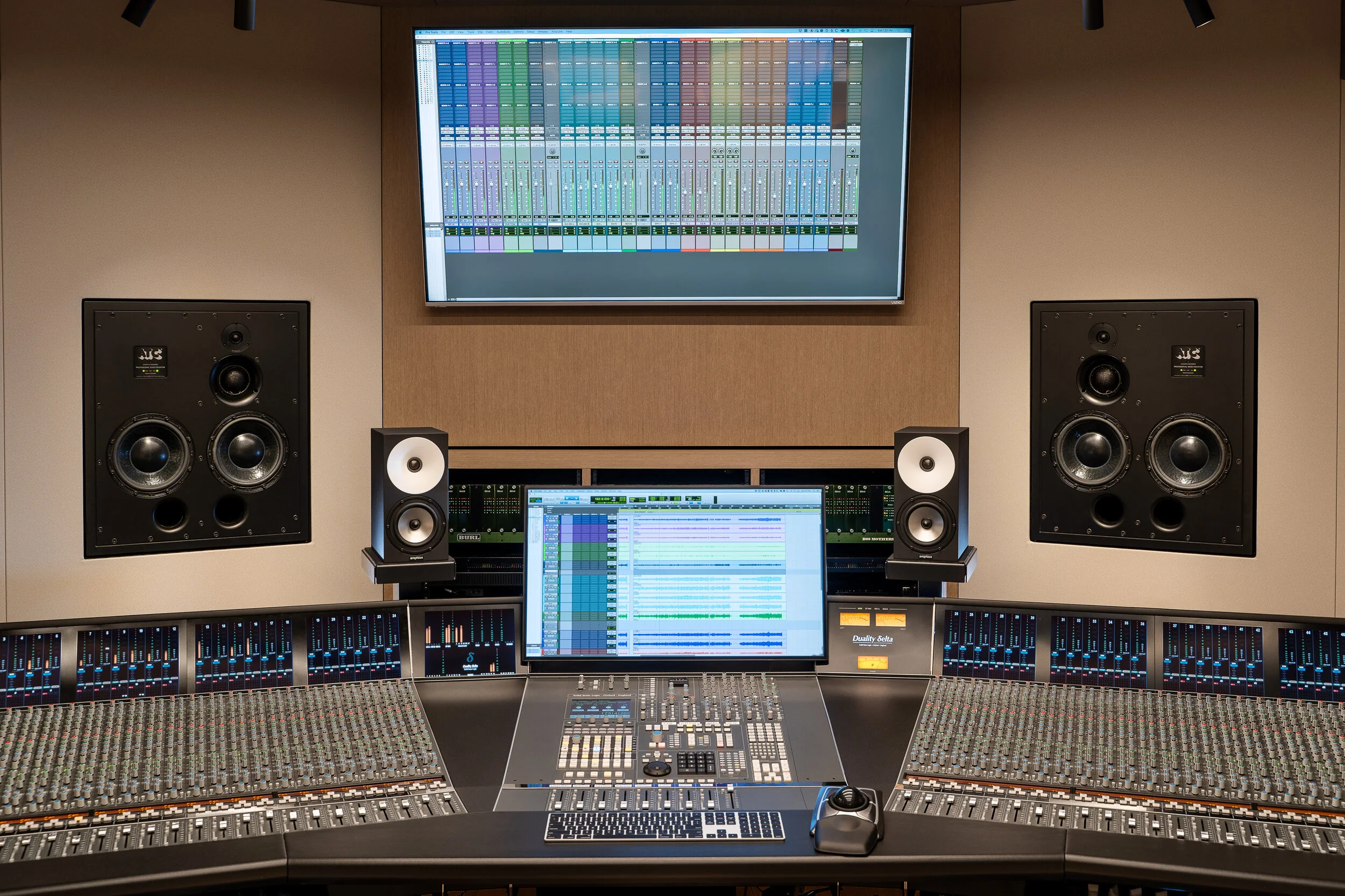 Space Lab Systems - LIFT Motorized Speaker Stand