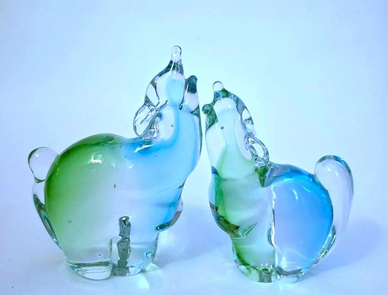 Really - what do these 2 have to cry about. They're in Gionny Gueli's pack so how tough can it be!