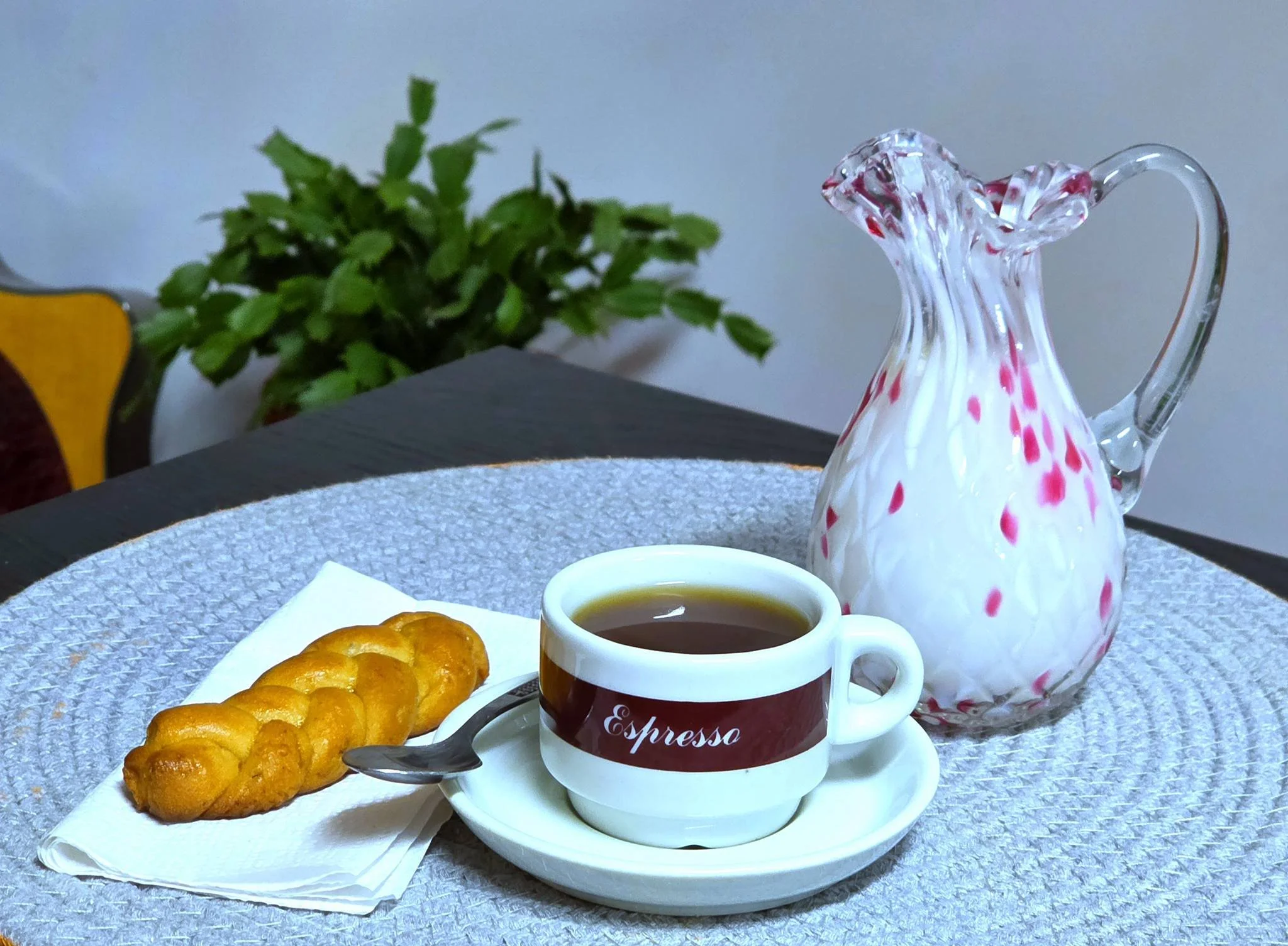 Coffee, croissant and Chalet for Gionny Gueli. The breakfast of champions - champion collectors that is.