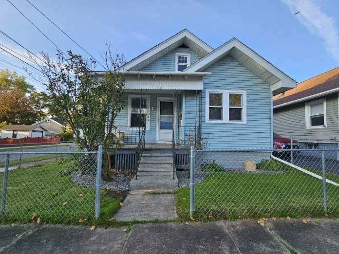 Kay Delano Real Estate (315)8267070