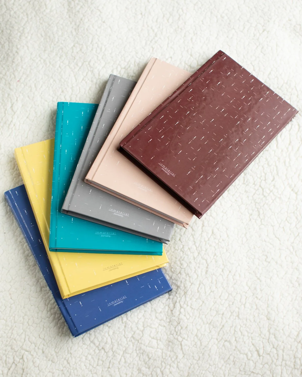 Colección de diarios de gratitud, 6 colores: vino, nude, gris, turquesa, amarillo y azul.