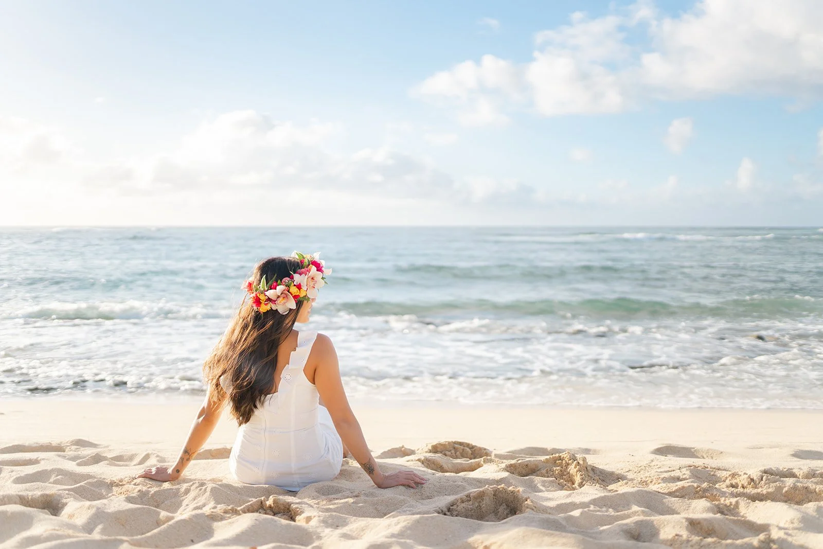 adding-florals-to-oahu-family-photoshoot-guide