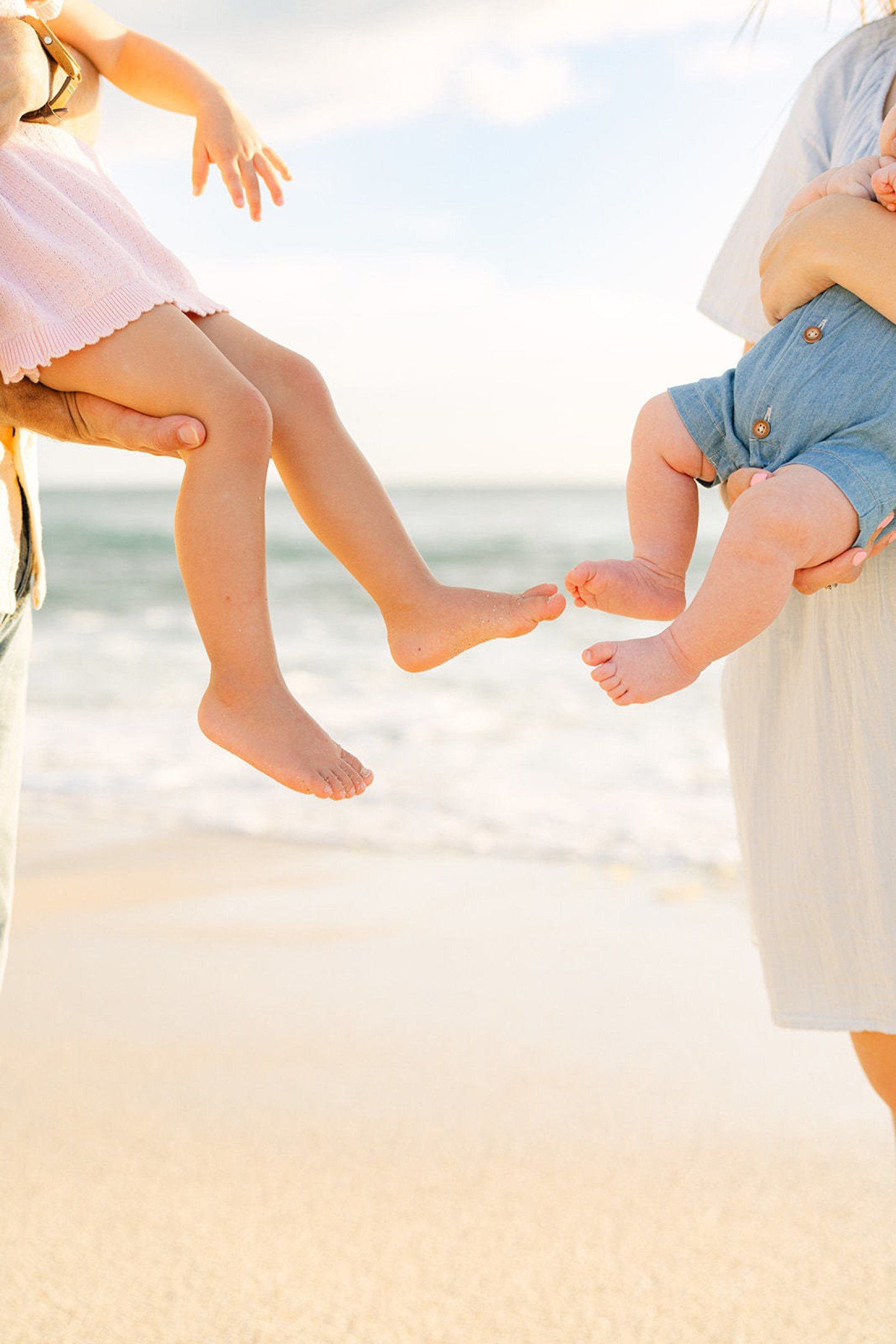 You don't need a special occasion to get in the frame with your kids. You just need a Wednesday, a sunrise, and someone to tell you to stop fixing everyone's hair and just HUG them already. 😉 
.
.
.🏷️: Oahu family photographer
Aulani photographer