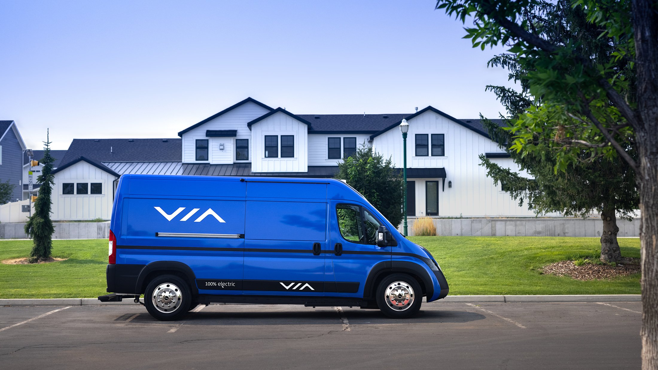 ViaMotors.DanKHaus.Crops.001.JPG