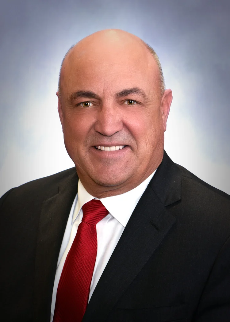 Van T. Burtenshaw
