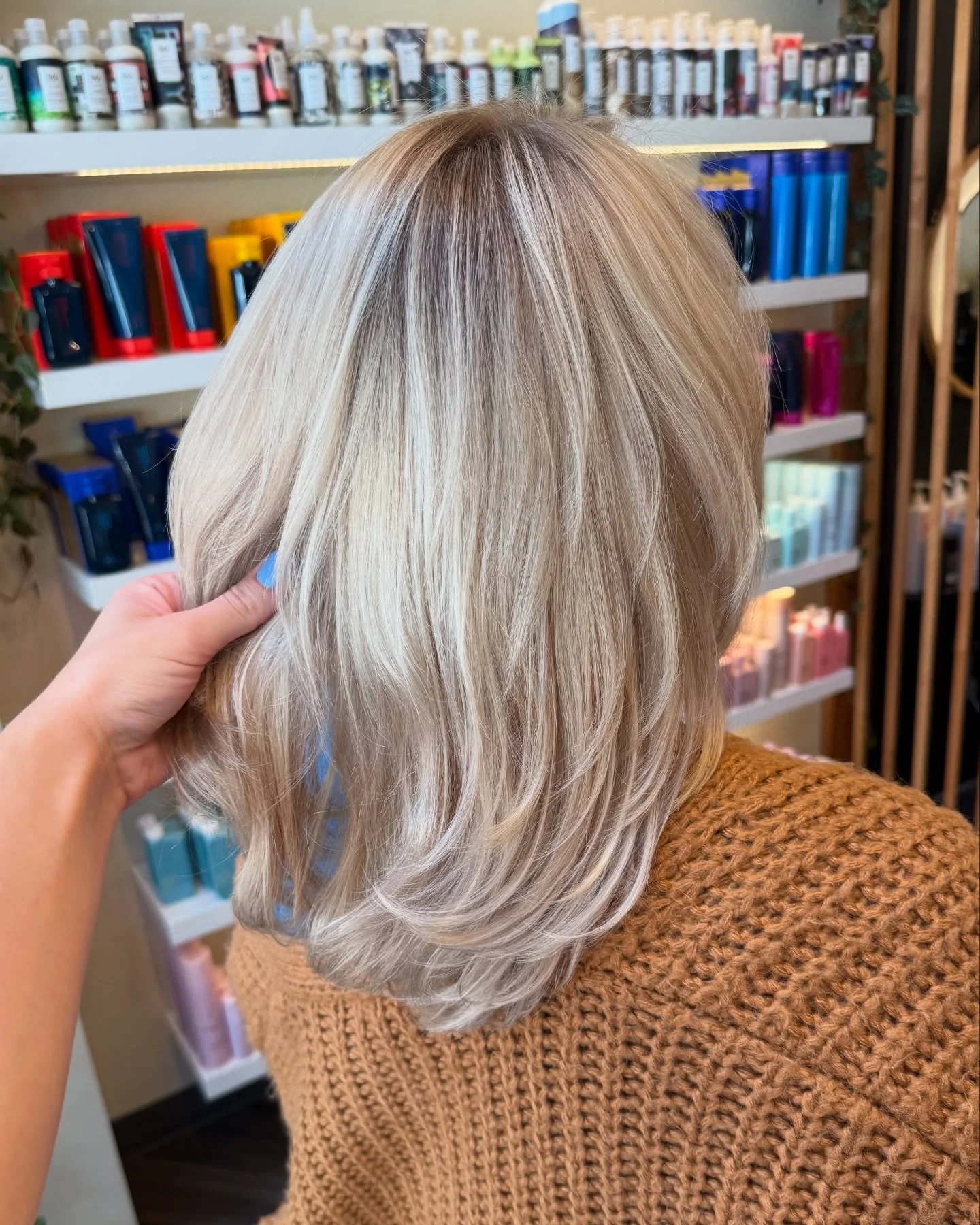 Soft and blended but keep it bright ☀️ 
swipe to see the before.