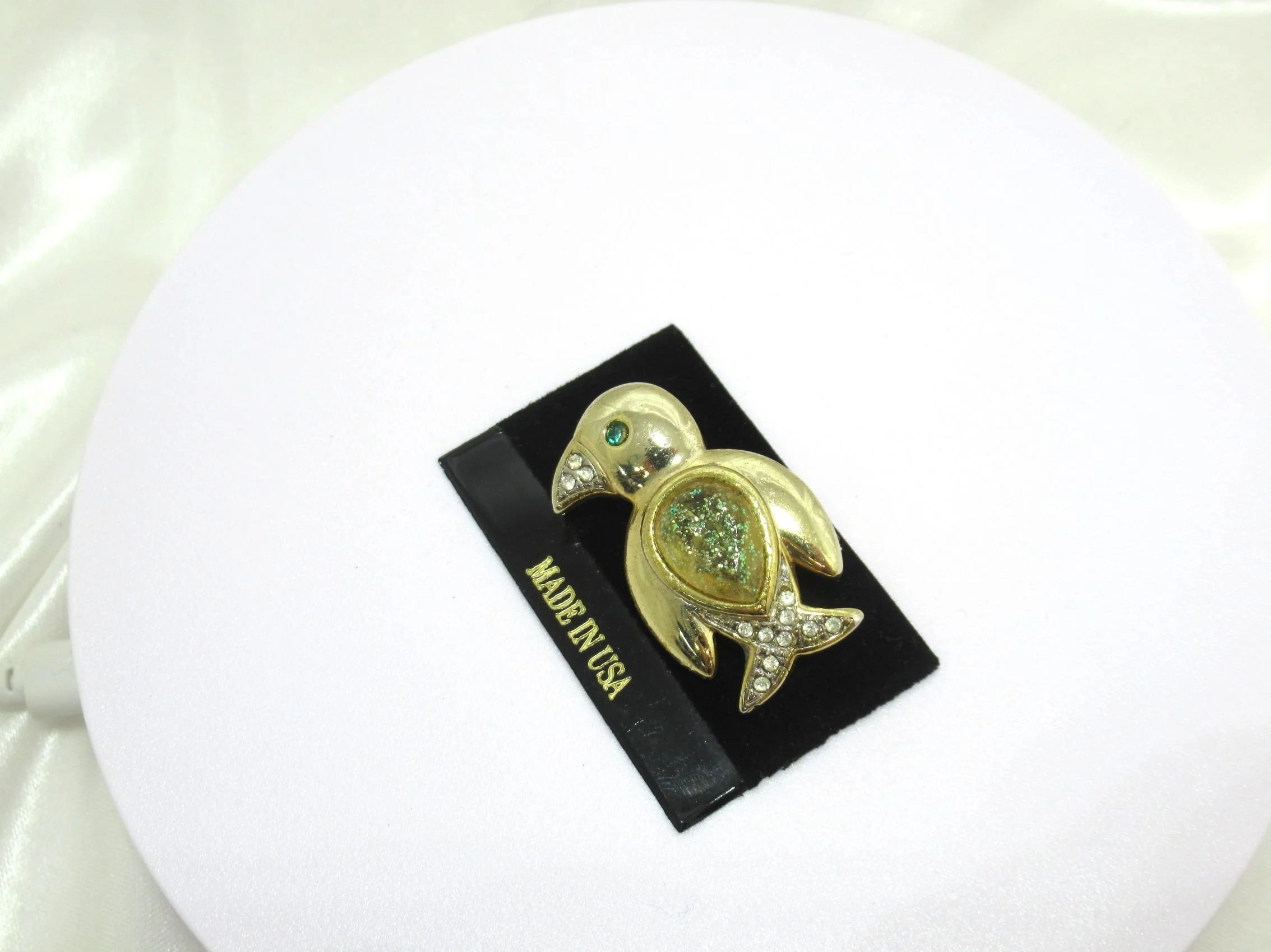 Rosies Vintage and Nik Naks Vintage Penguin Brooch Gold Tone Plated Rhinestone Looking Back Glitter Jelly Belly Pin Made in USA