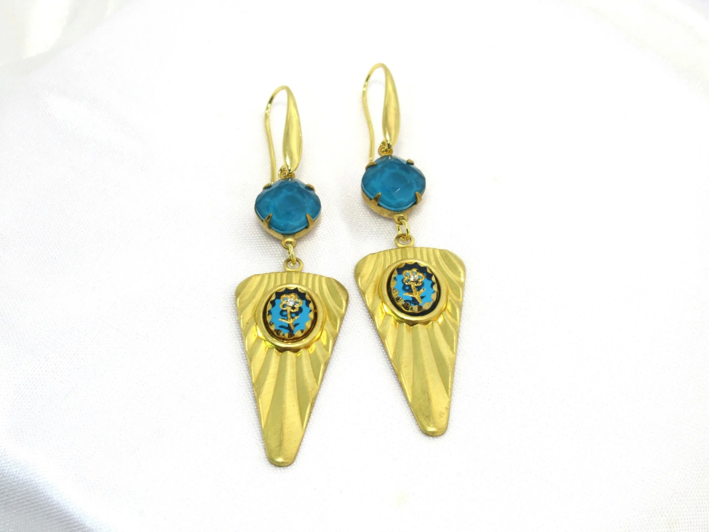 Rosies Vintage and Nik Naks Handcrafted Vintage Art Deco Chaton Glass Cameo Blue Crystal 18K Gold-Plated  Earrings Old New.