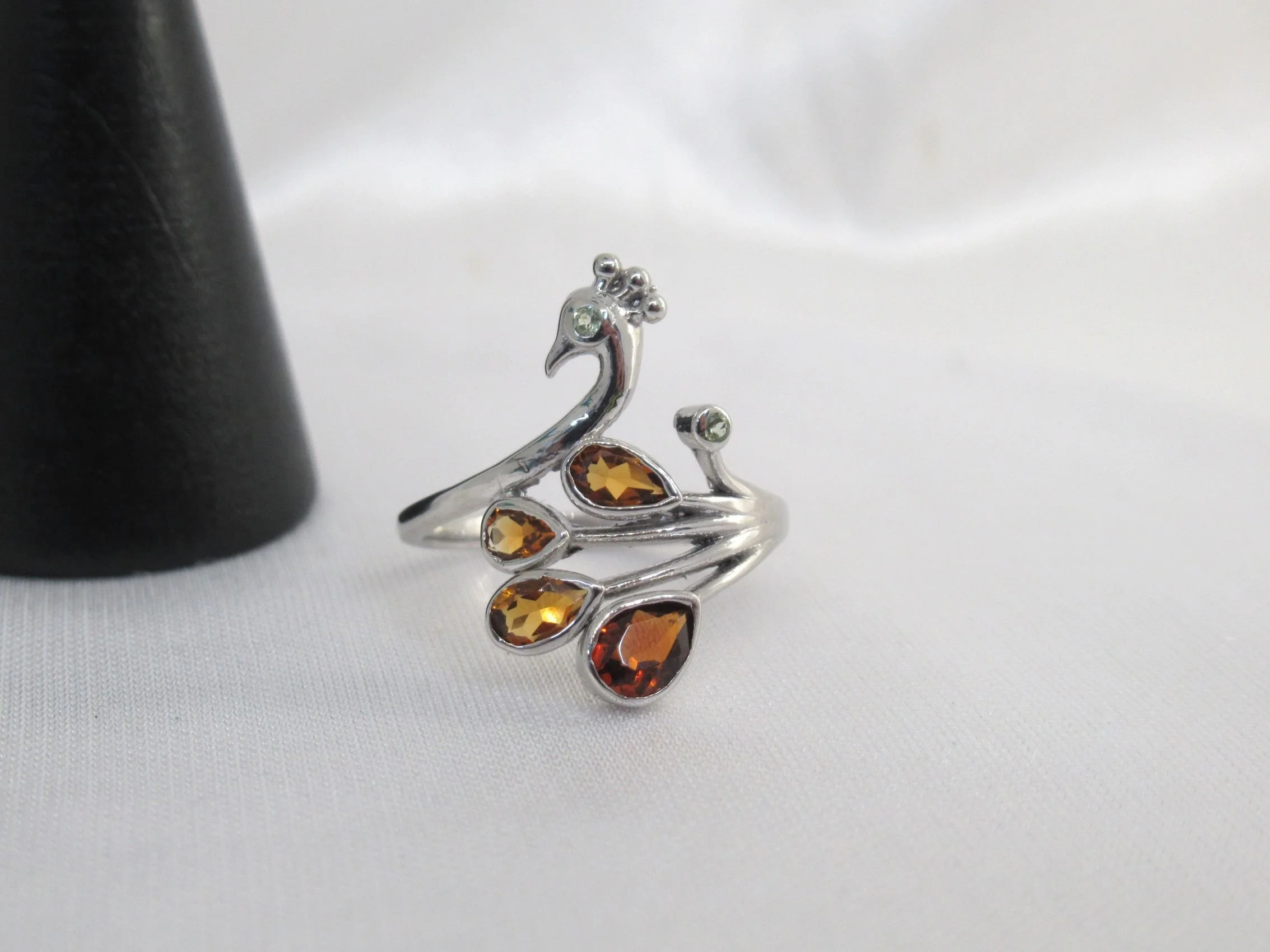 Rosies Vintage and Nik Naks Sterling silver Citrine and  Sapphire Gemstone Ring Fine Jewellery