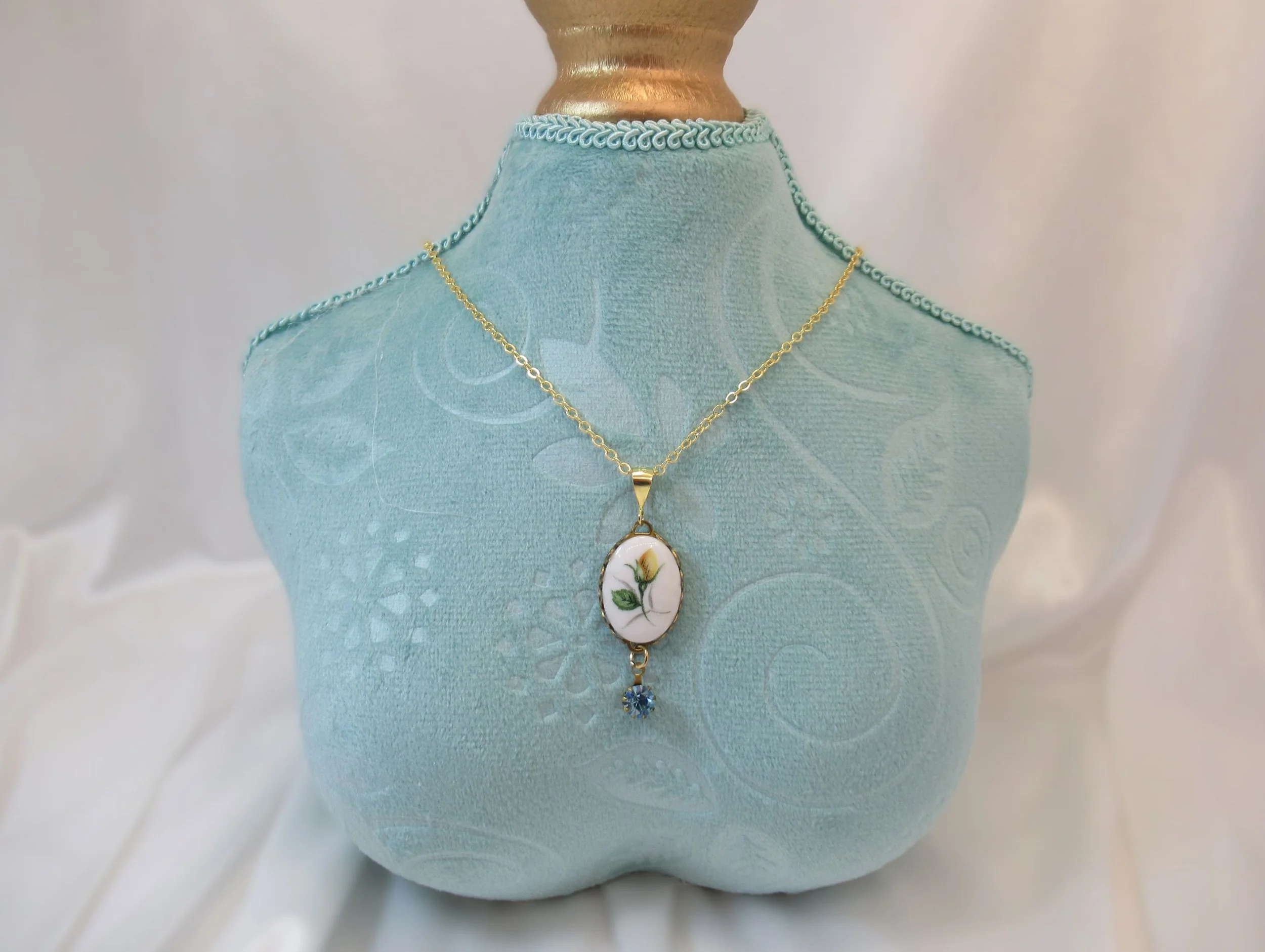 Handcrafted Yellow Rose Limoges Vintage Cameo & Blue Crystal Gold Pendant Necklace Old New