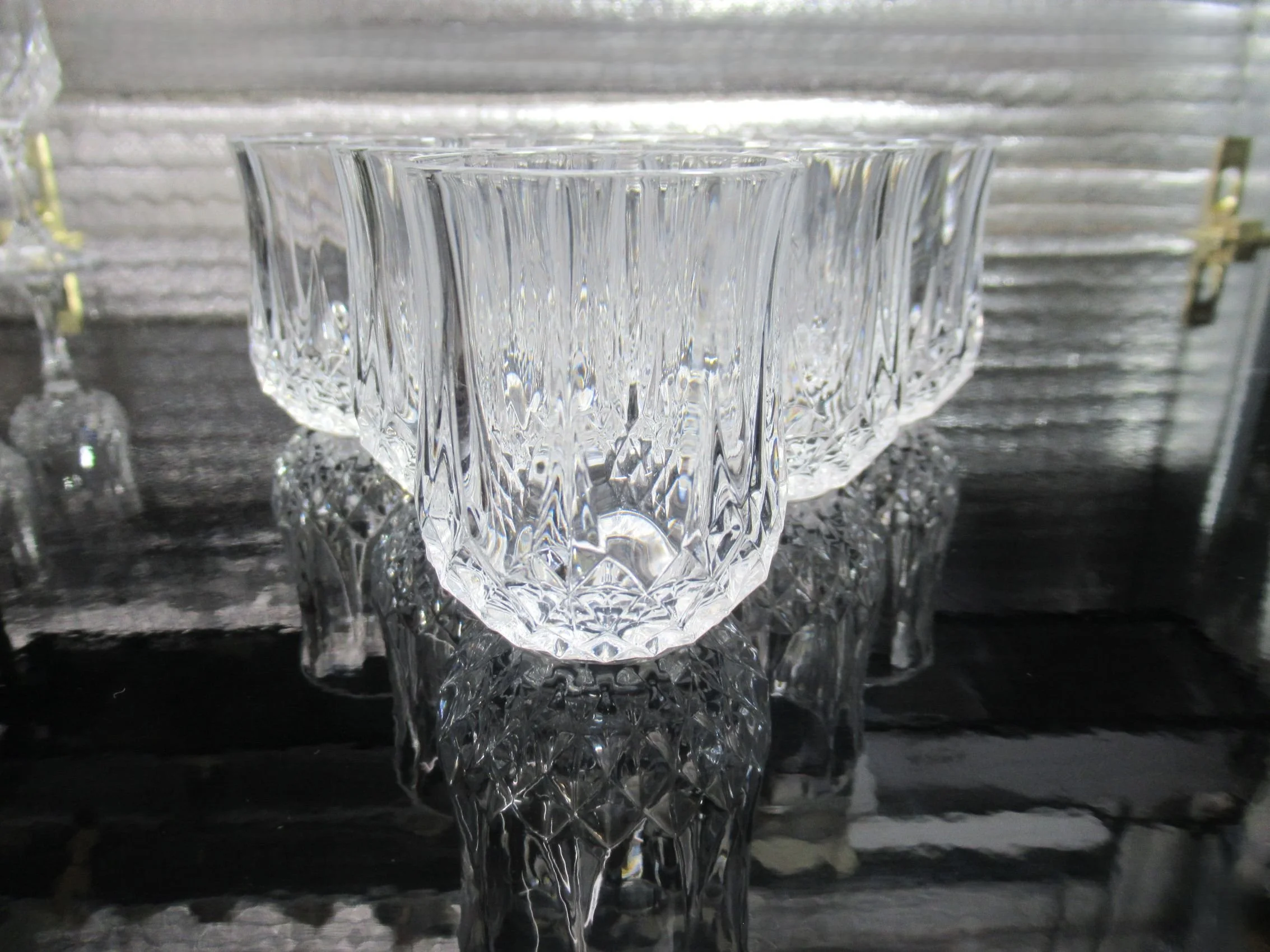 Rosies Vintage and Nik Naks Vintage Crystal Liqueur Shot Glasses CRISTAL D'ARQUES Paris Longchamp Design.