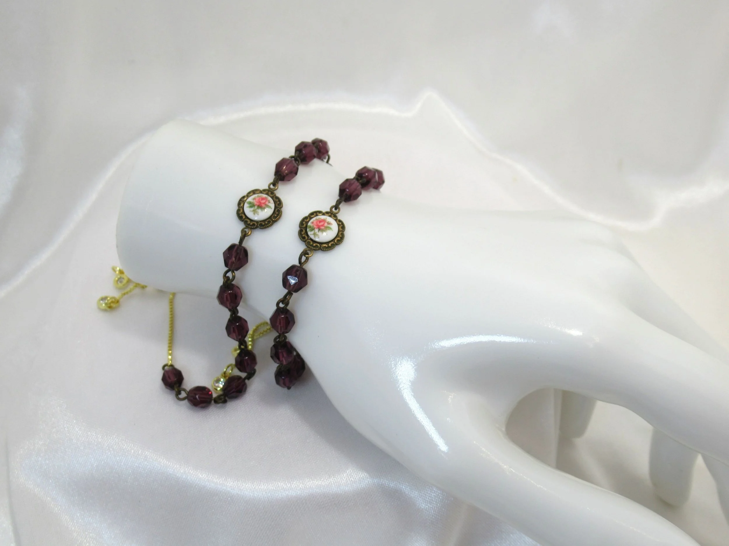 Handcrafted Upcycled Vintage Cameo Mauve Glass Bead Gold Bracelet Slider Design Old New