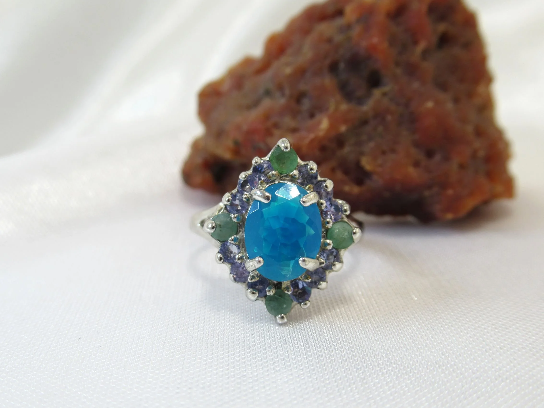 Rosies Vintage and Nik Naks 925 Sterling Silver Blue Opal Emerald Tanzanite Ring Fine Jewellery