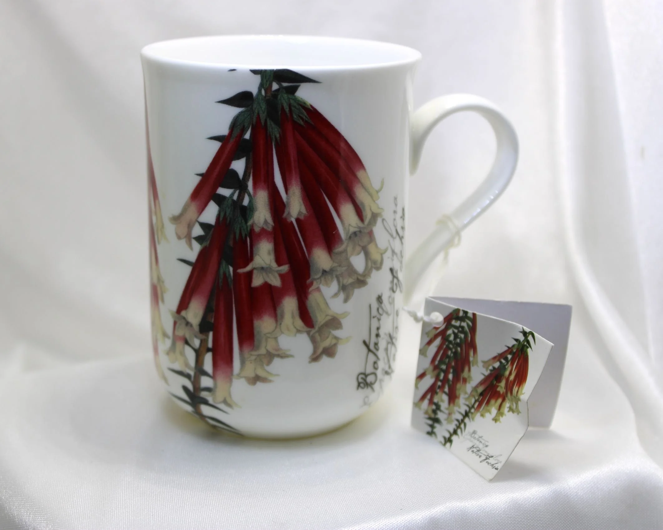 Rosies Vintage & Nik Naks Maxwell & Williams Royal Botanic Gardens Fuchsia Mug | 300ml Fine Bone China