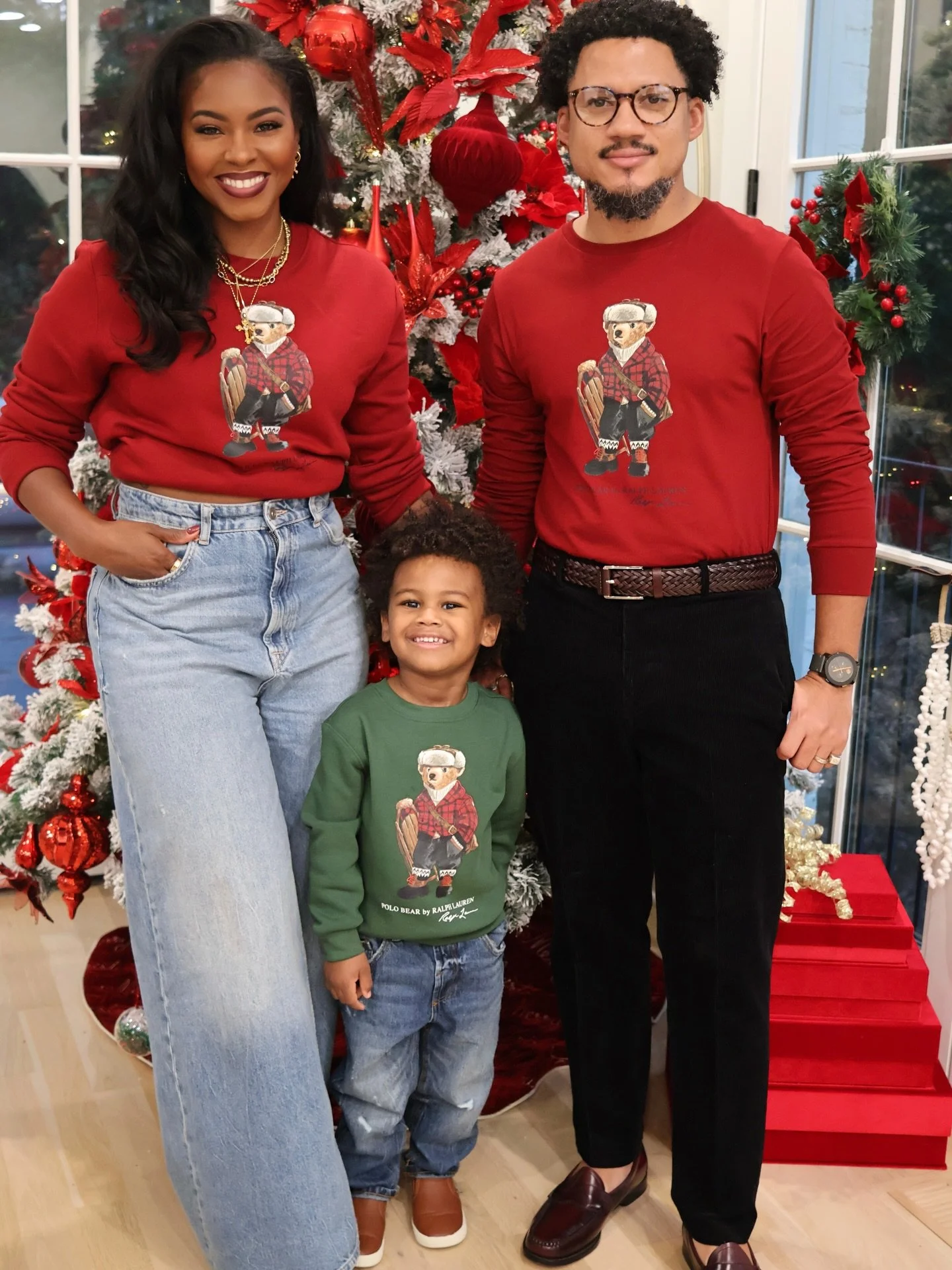 We had no intention on doing Christmas photos this year because our schedules just got hectic. But me and William were in the @macys in New York and we could not believe the polo display. That gave us the bright idea to have our own version of a Polo
