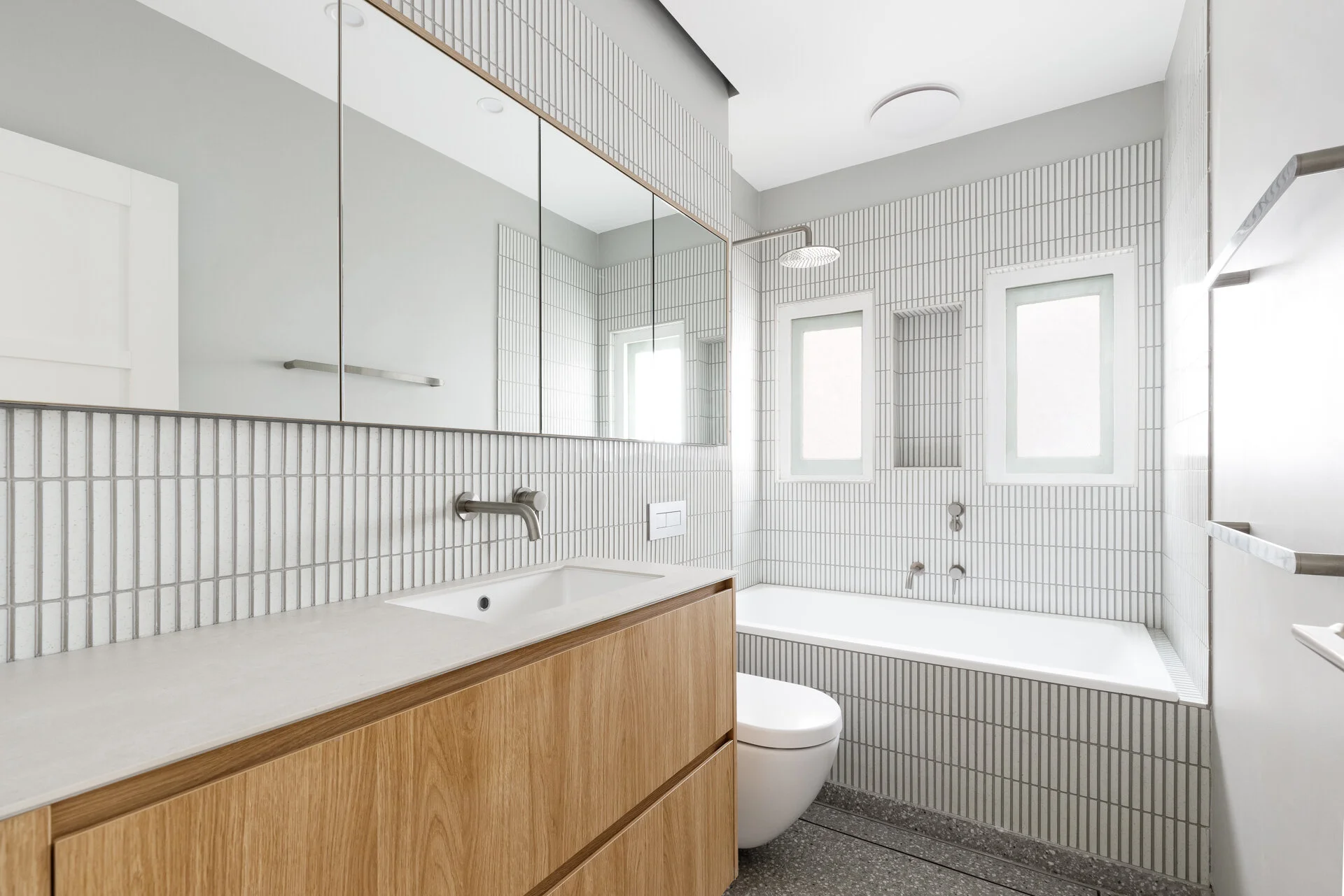 11 Dos and Don'ts of Designing an Ensuite