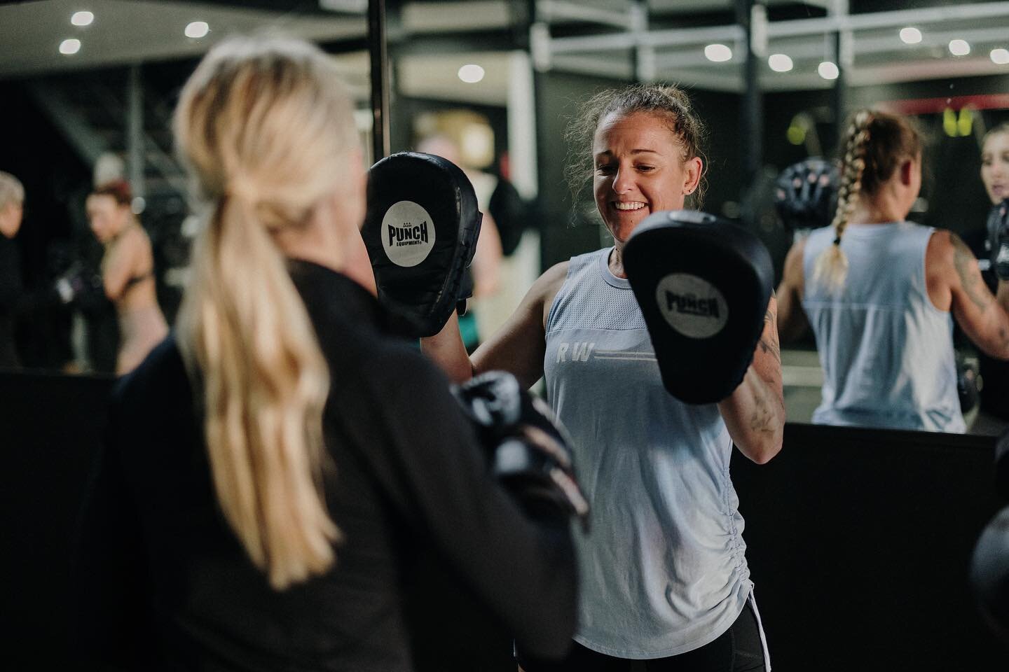 Gym anxiety:

I&rsquo;m sure we have all experienced the same feeling of walking into a gym and thinking to yourself &ldquo;sh*t I&rsquo;m so nervous, what do I do, everyone is going to be looking at me&rdquo;. 

Let me tell YOU,  that no one is payi