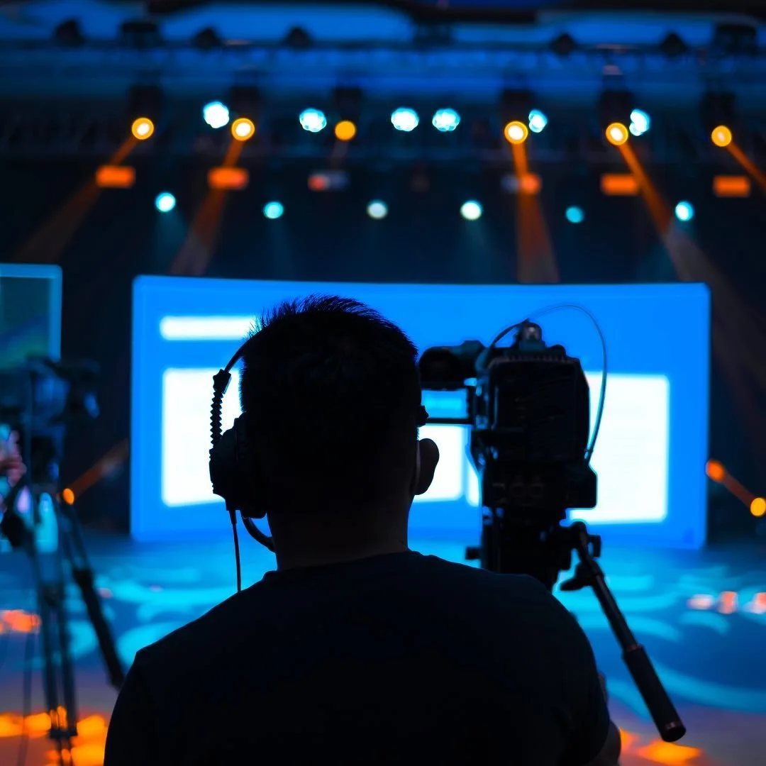 @MotionPictureEnterprises 🌎 📺 #WorldTelevsionDay!

@MotionPictureEnterprises is a leading provider of post-production solutions, offering top-notch color and audio finishing services to a growing roster of A-list talent, filmmakers, networks, and