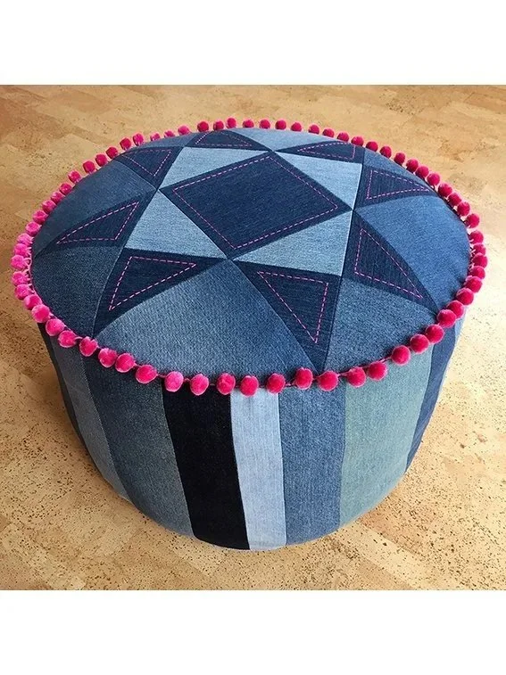 Pouffe+pattern+circus+tent+design.jpg