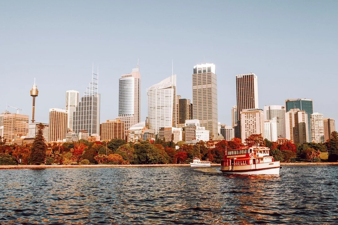 Picturesque! 📸
Don't forget to tag us in your cruise photos, we'd love to share them. @sydneyvisitorcentre
@destination_nsw 
.
.
.
.
.
#rosman #rosmancruises #holidayherethisyear #cruise #holiday #celebration #boathire #ferry #sydney #sydneyherritag