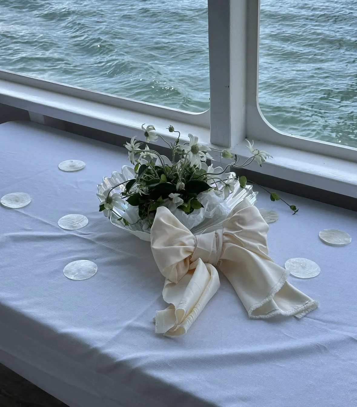 Small Center wedding flowers