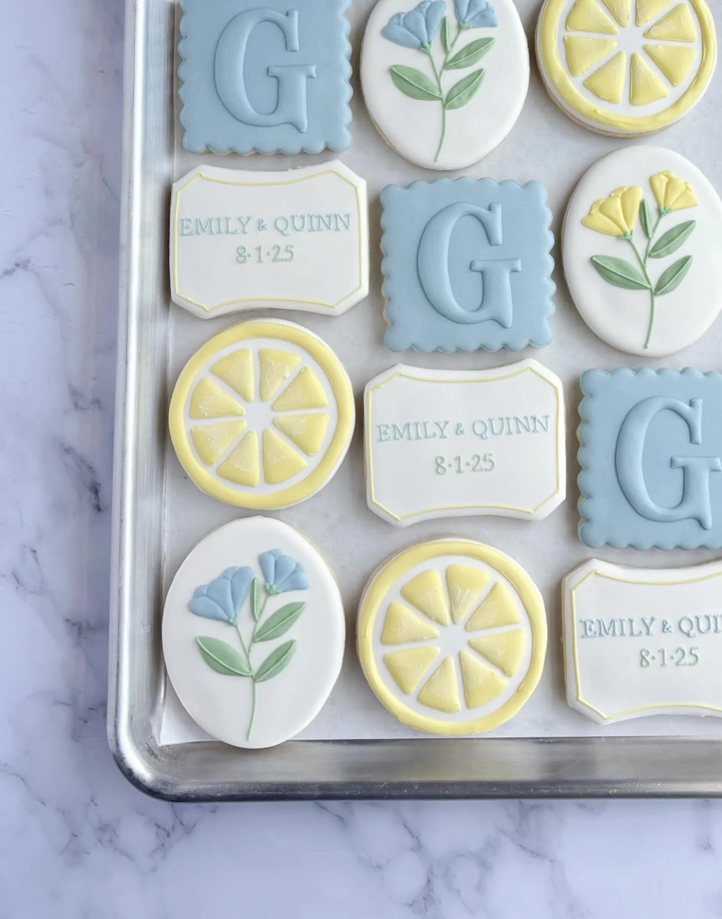 🍋 𝘛𝘩𝘦𝘴𝘦 𝘣𝘦𝘢𝘶𝘵𝘪𝘧𝘶𝘭 𝘭𝘦𝘮𝘰𝘯 𝘵𝘩𝘦𝘮𝘦 𝘣𝘳𝘪𝘥𝘢𝘭 𝘴𝘩𝘰𝘸𝘦𝘳 𝘤𝘰𝘰𝘬𝘪𝘦𝘴 𝘳𝘦𝘮𝘪𝘯𝘥 𝘶𝘴 𝘰𝘧 𝘴𝘶𝘮𝘮𝘦𝘳!
.
.
.
.
.
.
.
#decoratedcookies #sugarcookies #dmvfoodie #dmvcookies #lemontheme #bridalshowercookies #cookiesofarlin