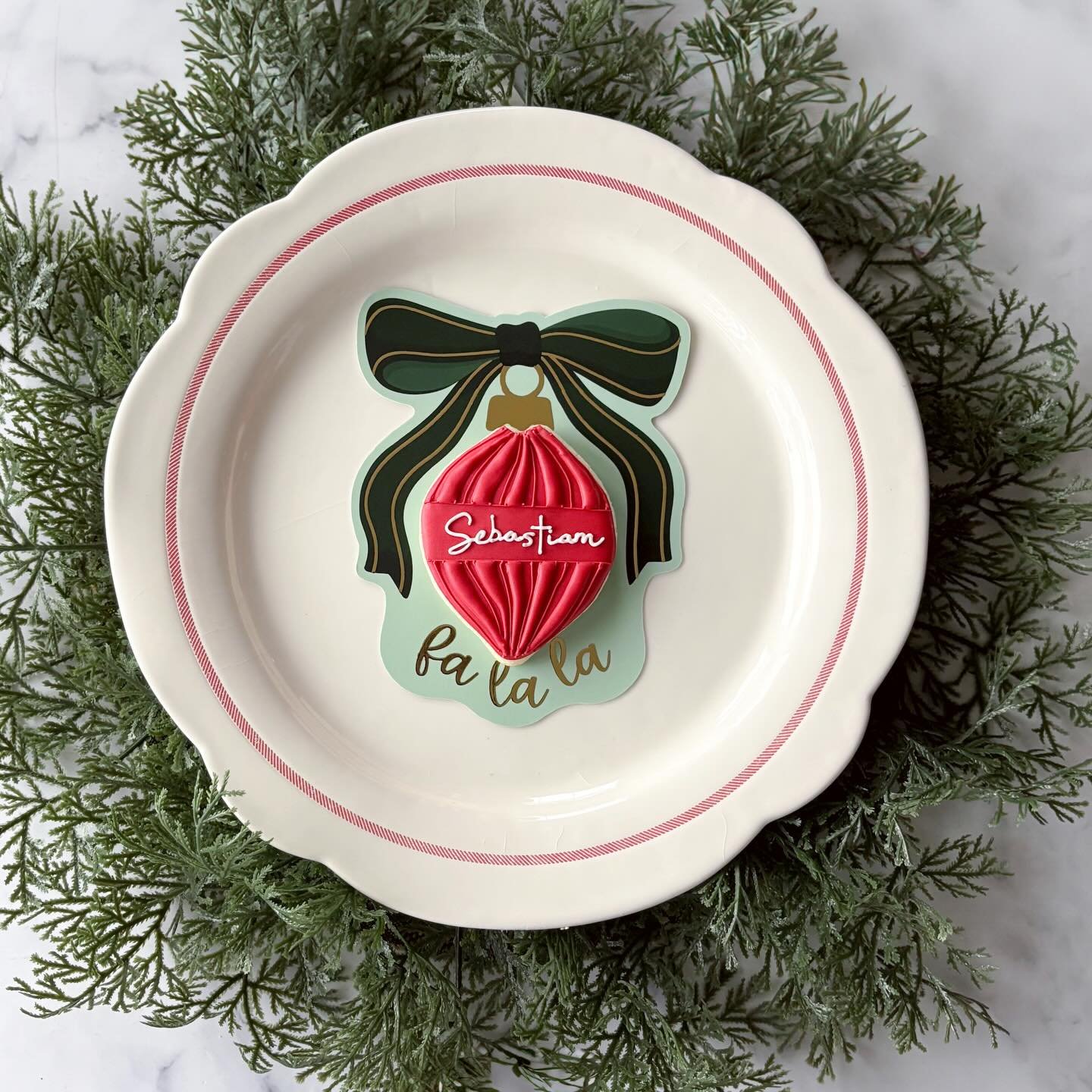Christmas cookies are available on our website! 🎄 

Pick up on Tuesday 12/23.

www.rosasbaking.com/shop