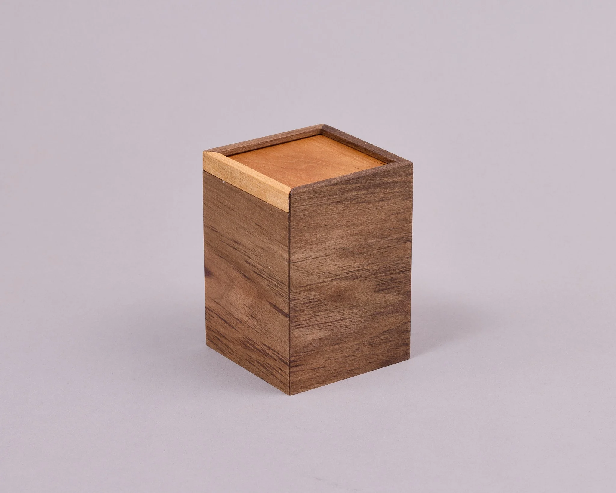 walnut1-1.jpg