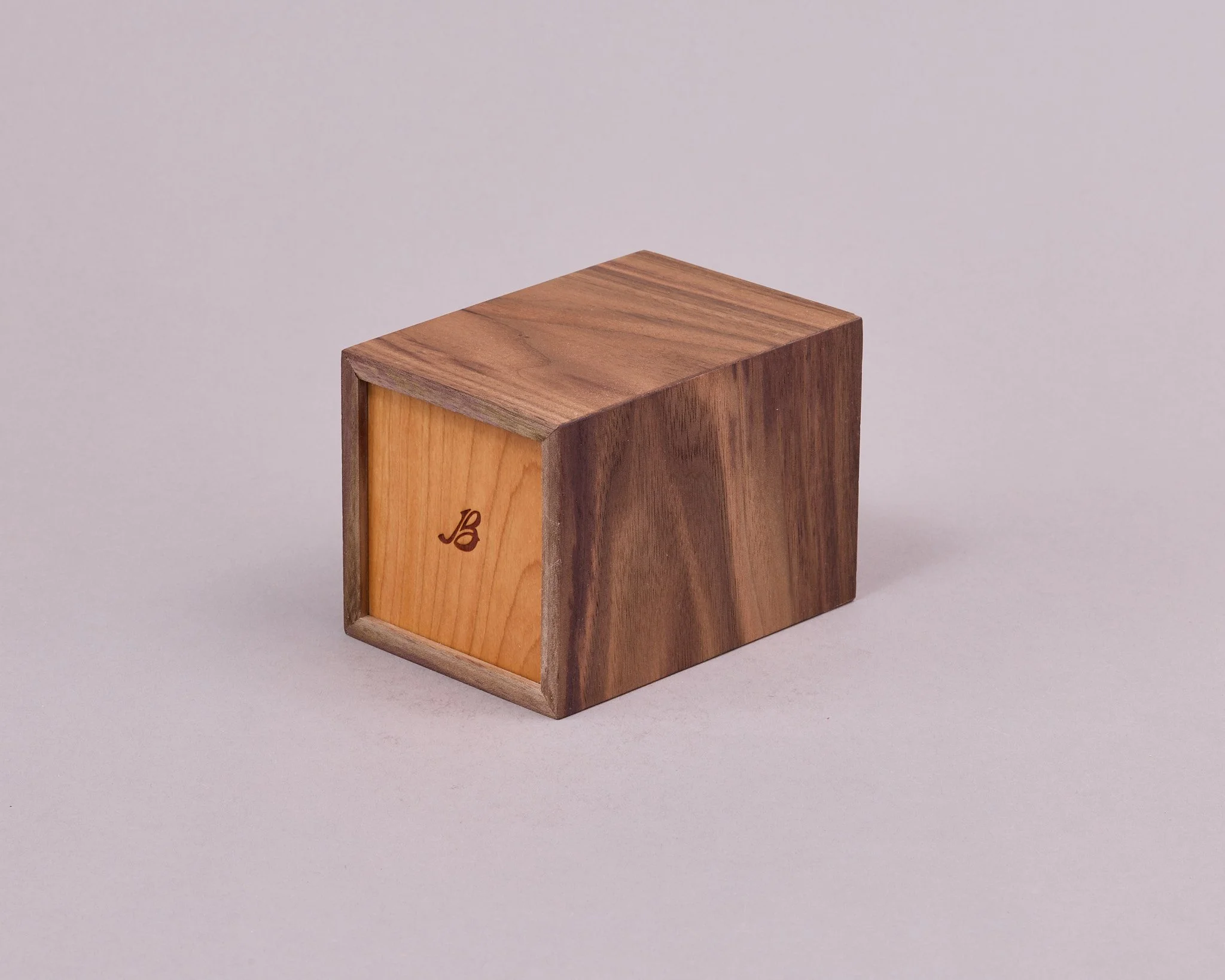 walnut2-4.jpg