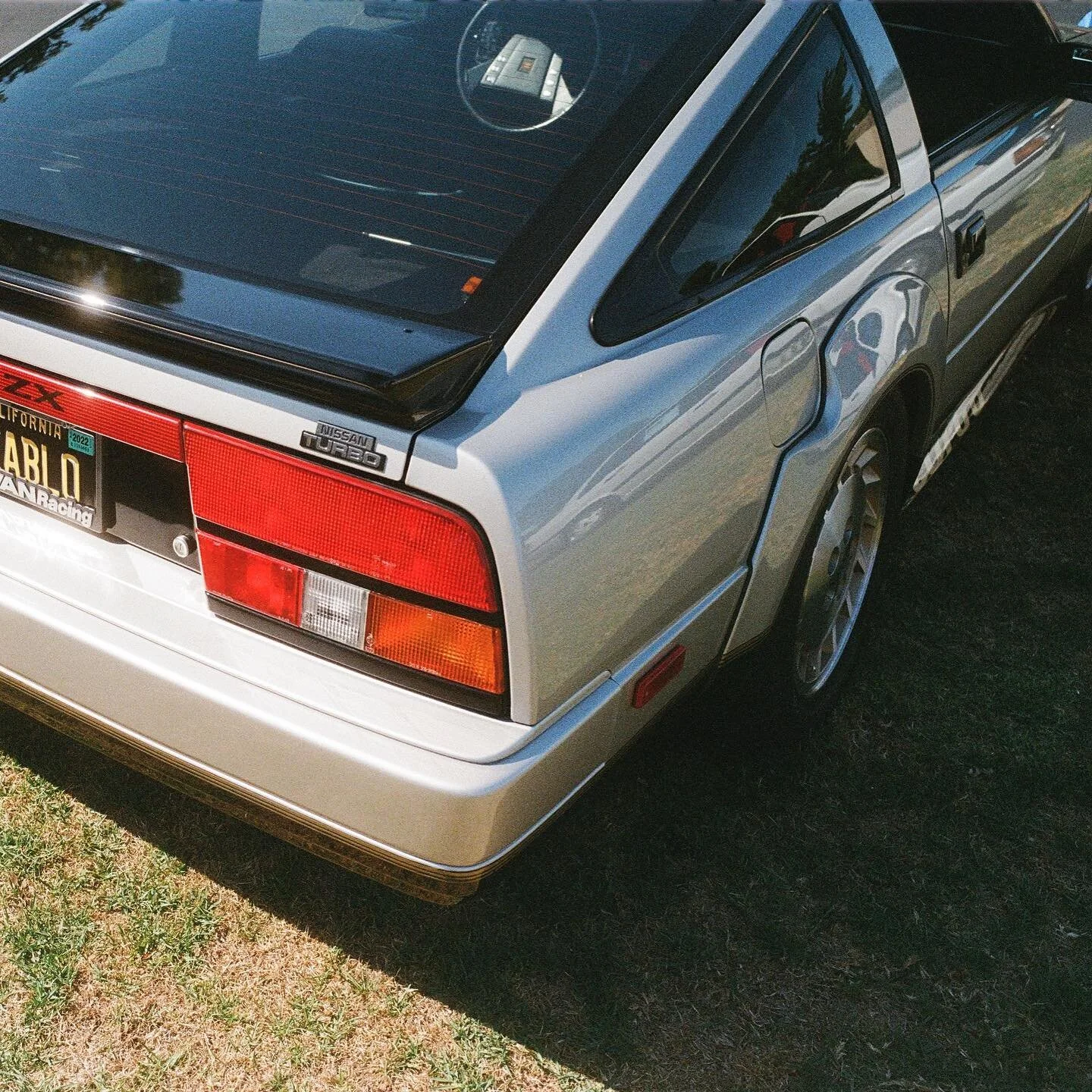 NEVO FILM 400
@radwoodofficial