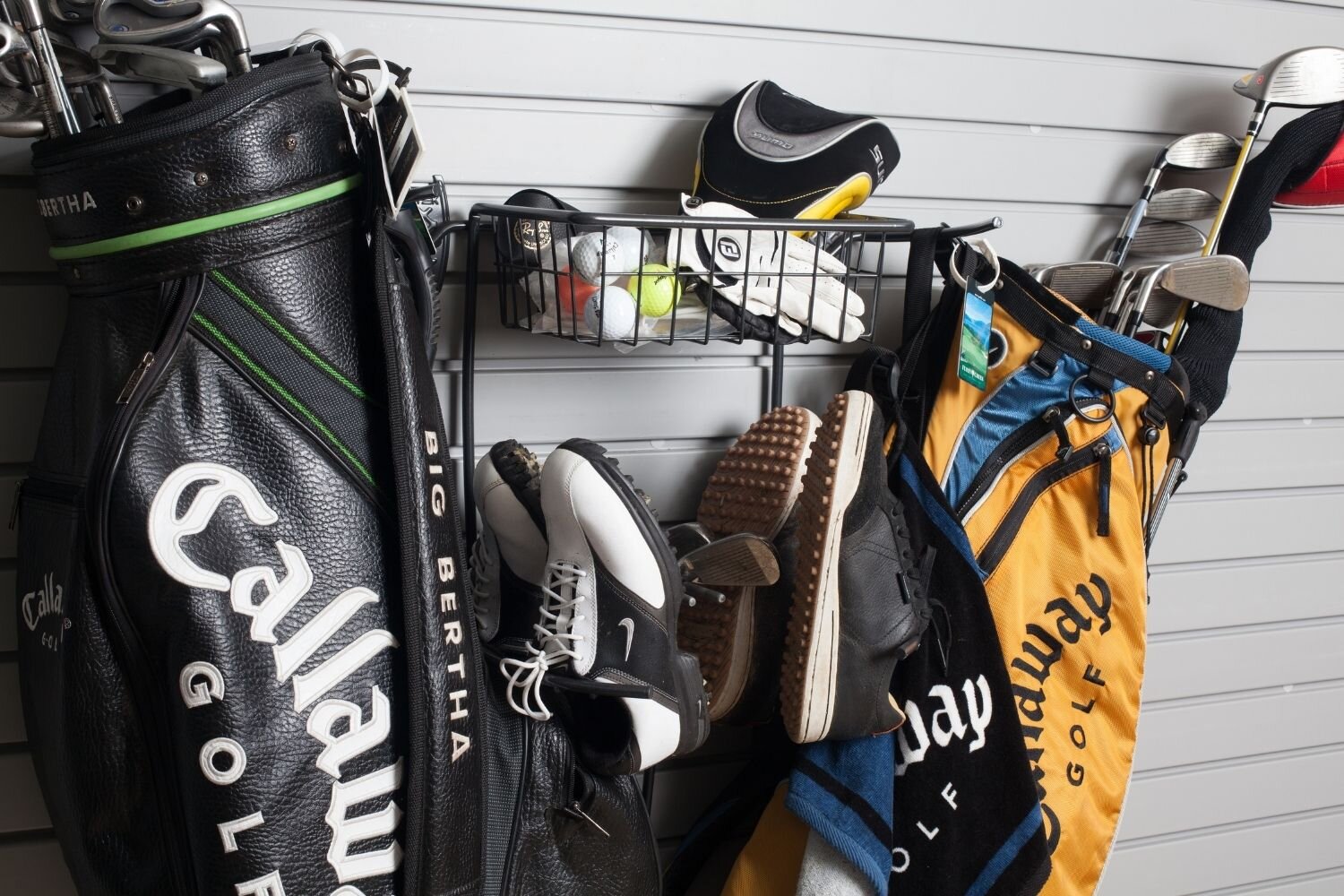 Golf Bat Rack Golf Rack and Basket — WALLTEK Storage