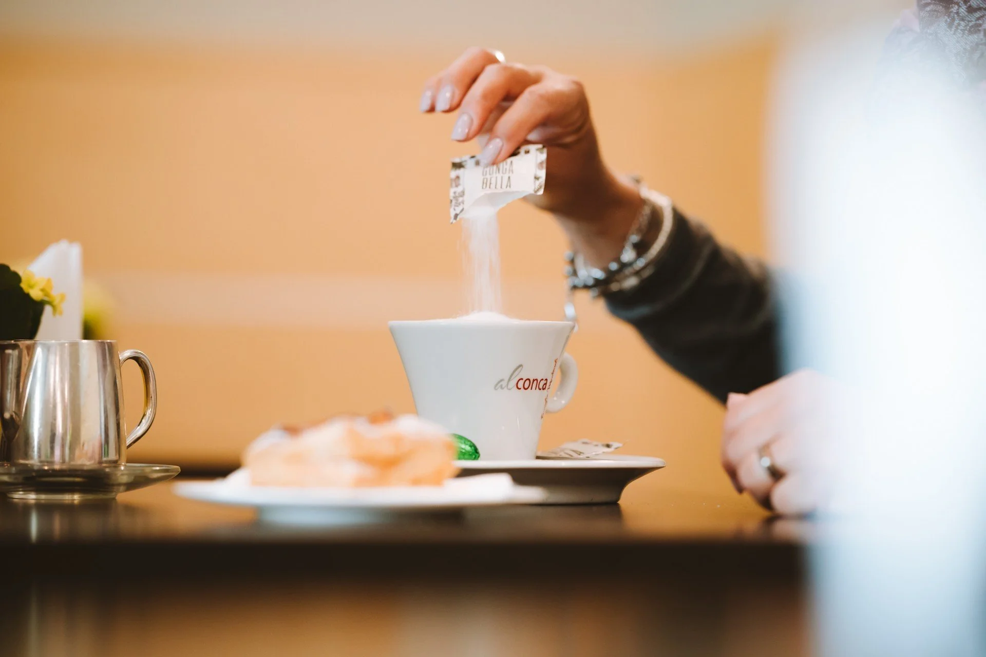 Conca_Bella_F&B_cafeteria_mood_48.JPG