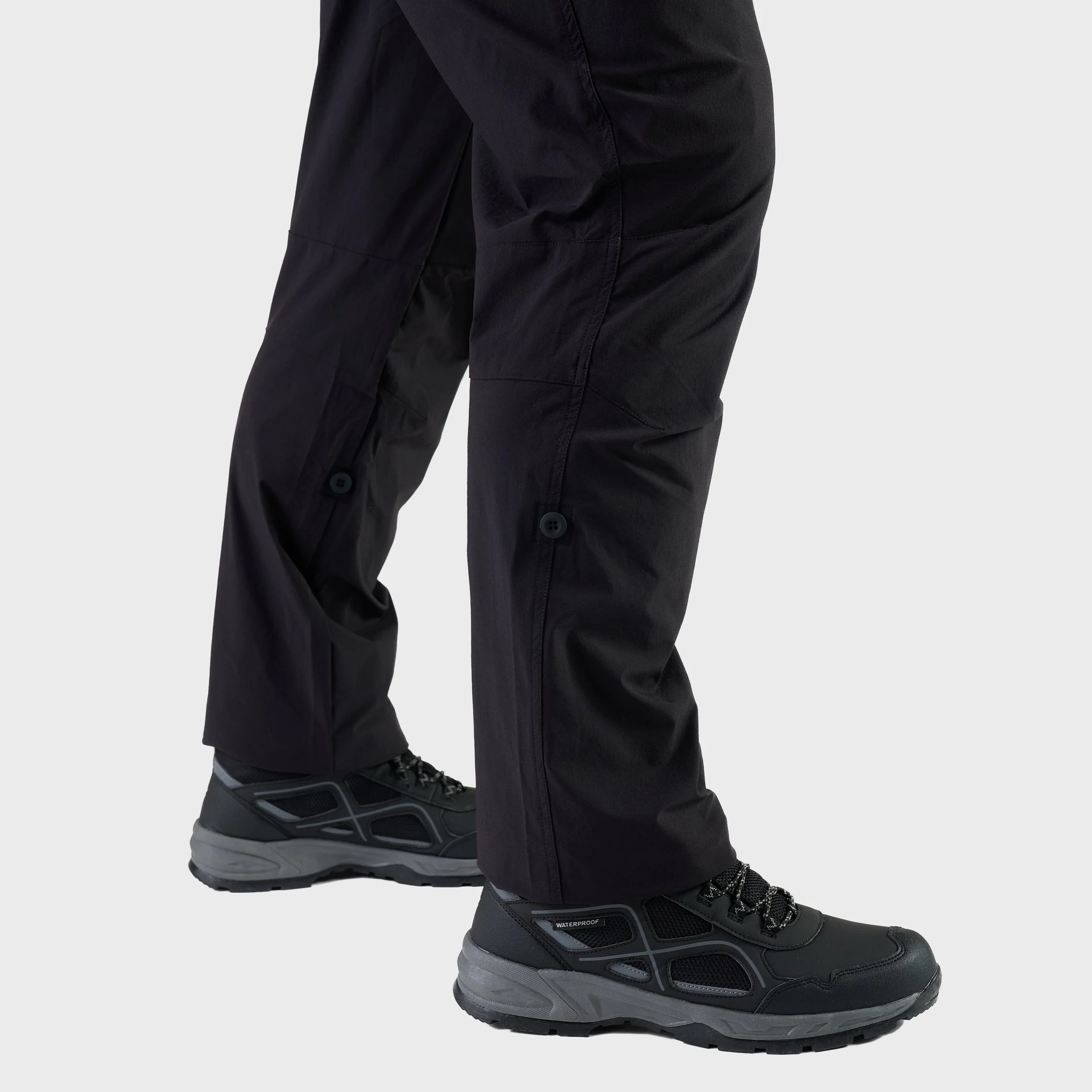 Vampire June 2025 033 (Nat Rosa) REBECCA7284.jpg