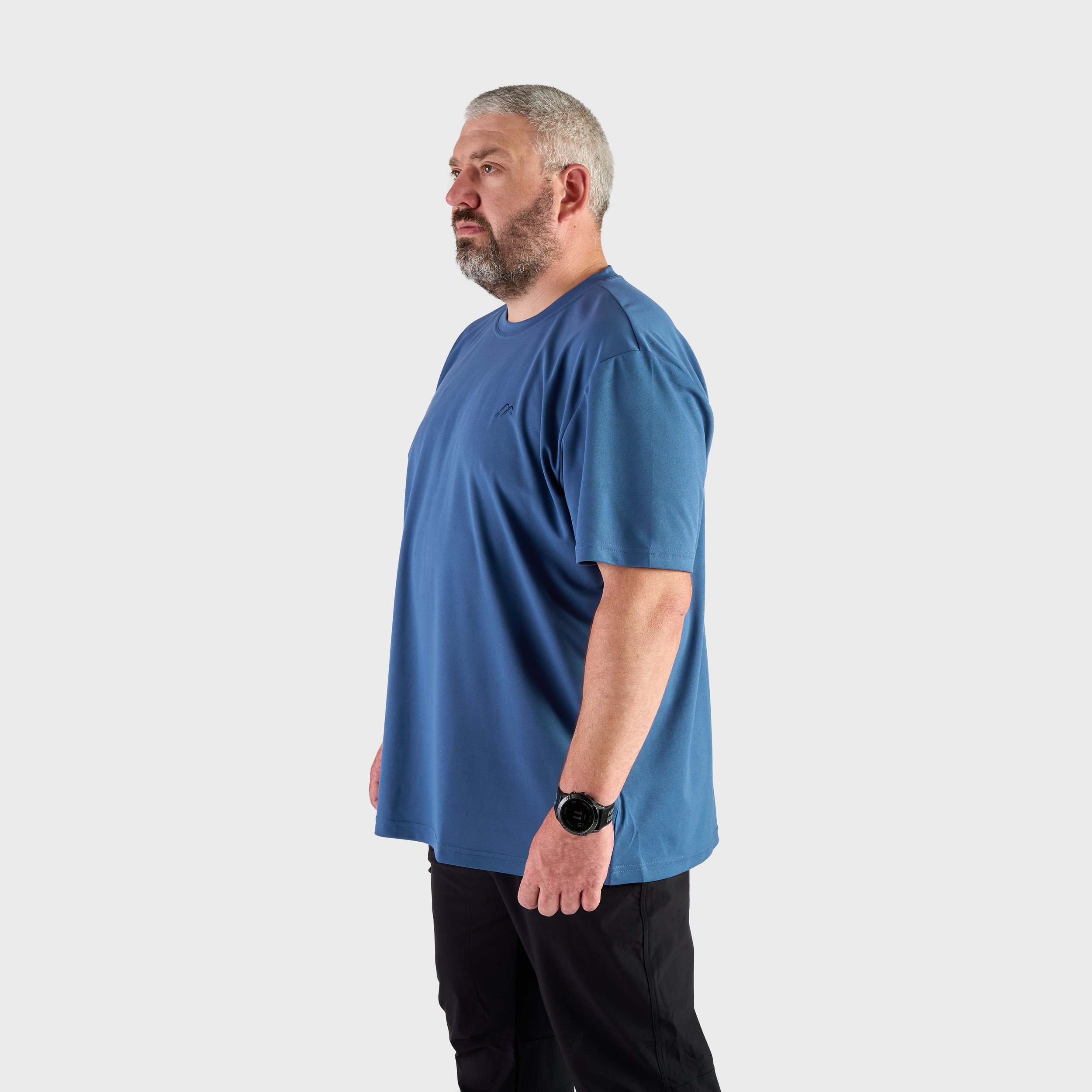 Vampire June 2025 020 (Nat Rosa) REBECCA7176.jpg