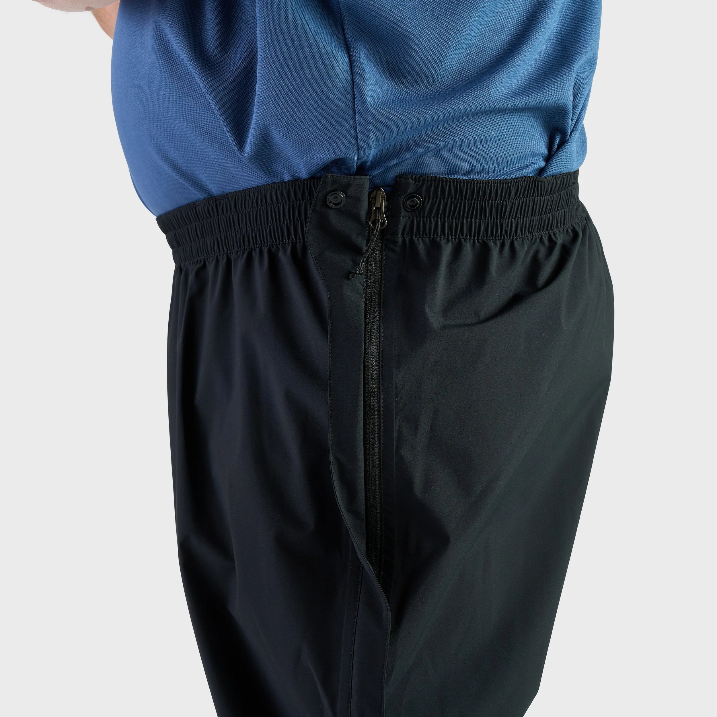 Vampire June 2025 075 (Nat Rosa) REBECCA7492.jpg