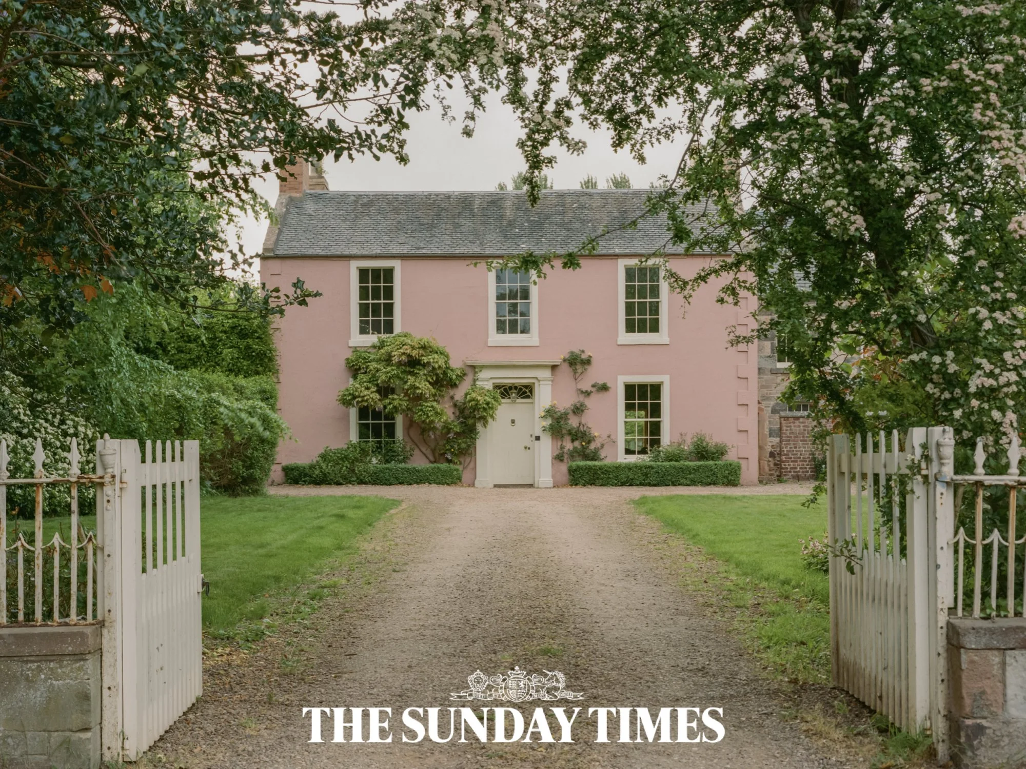  Whitberry  
Whitberry appears in The Sunday Times following its success at the Listed & Modern Awards 2025.