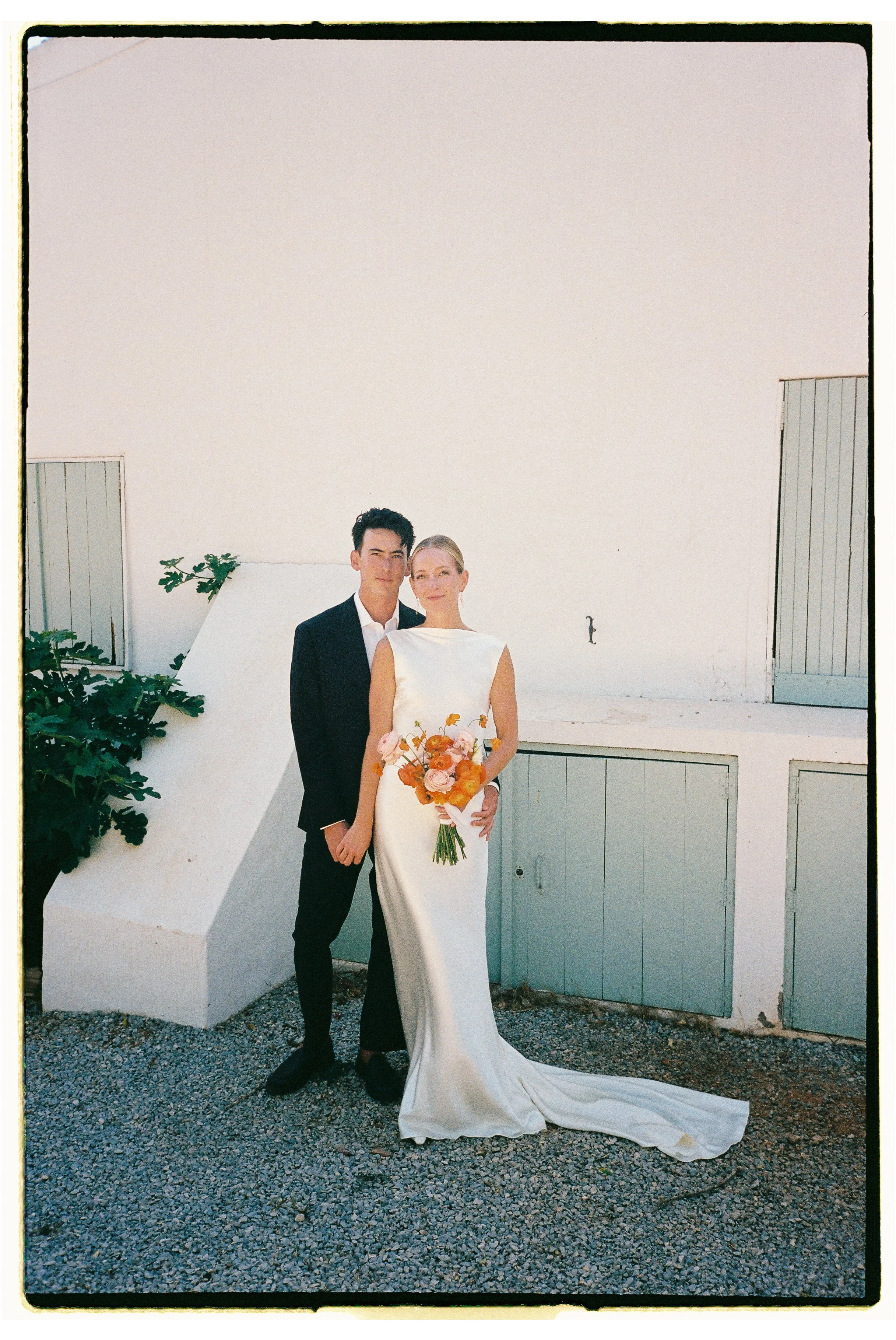 editorial-film-wedding-photography-portugal-couple-portrait.jpg