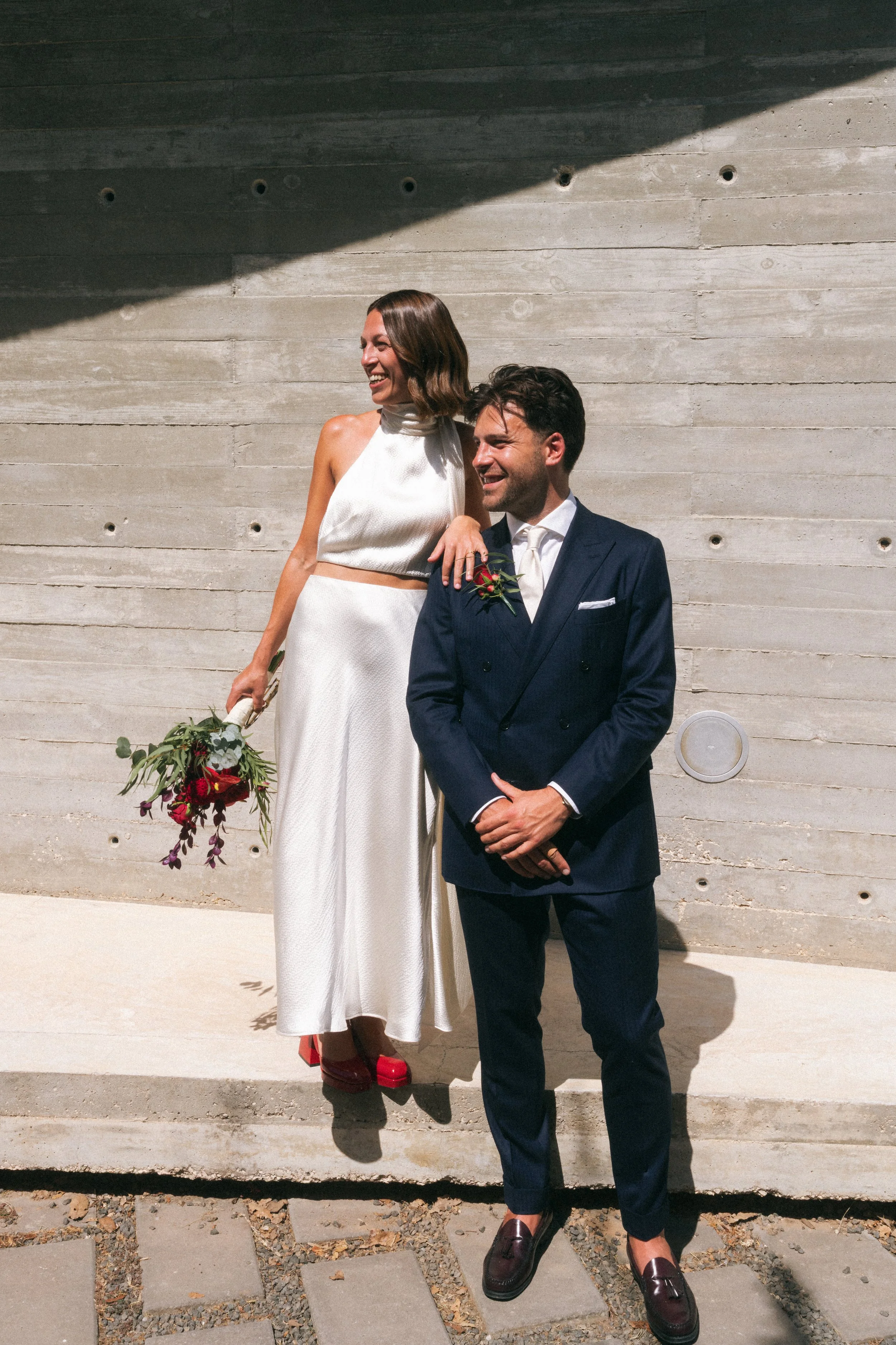 bride and groom portrait at Rio do Prado wedding Óbidos Portugal