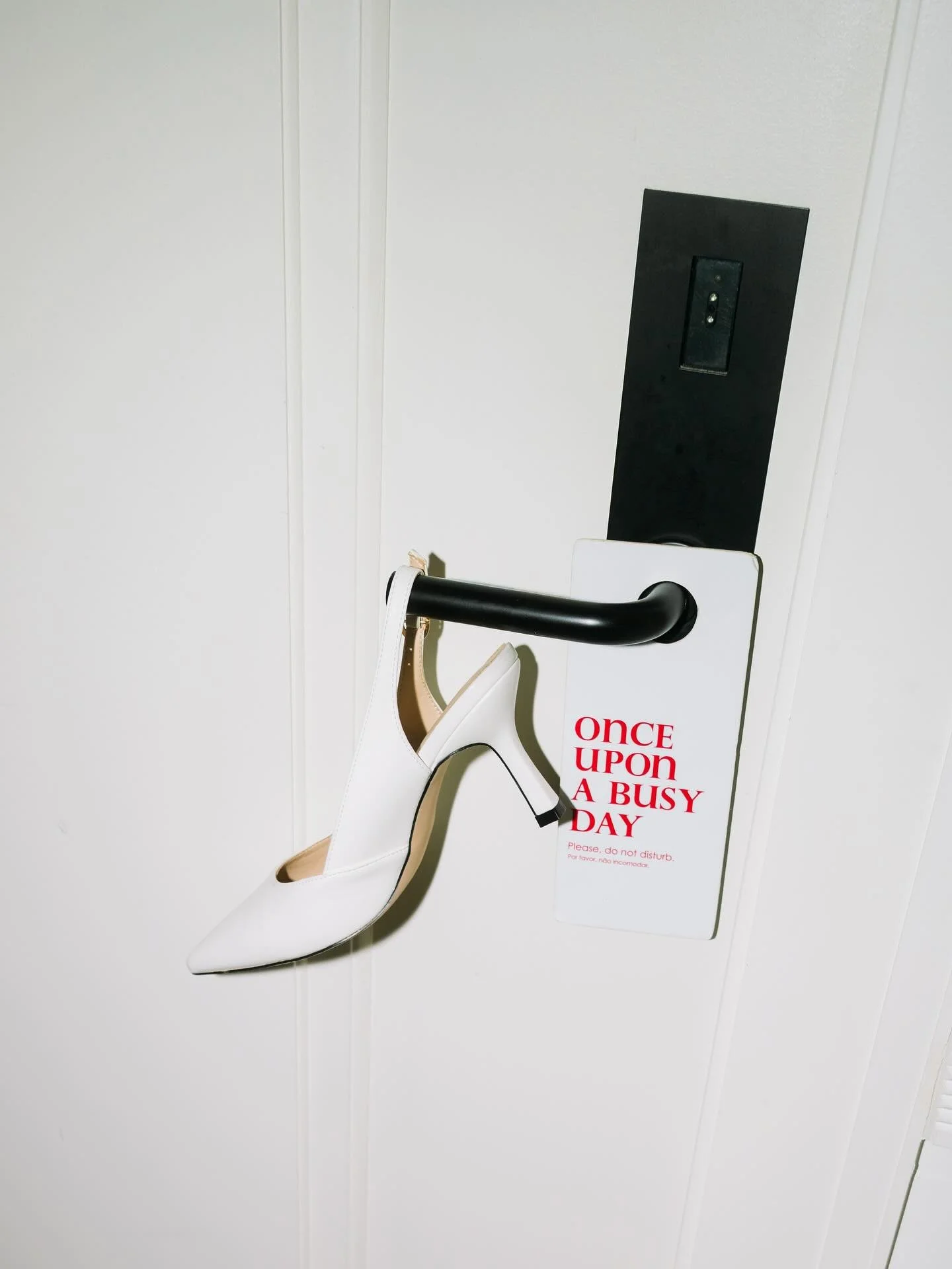 Please do not disturb 💋💄

#gustavosimoesphotography #pleasedonotdisturb #weddingphotography #thewed