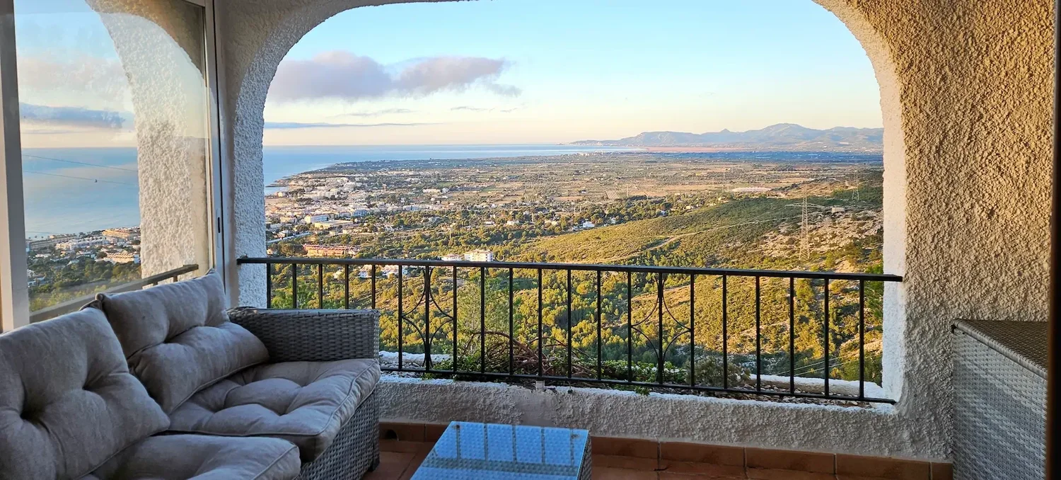 Privat villa i Alcossebre med panoramautsikt over havet og eget basseng