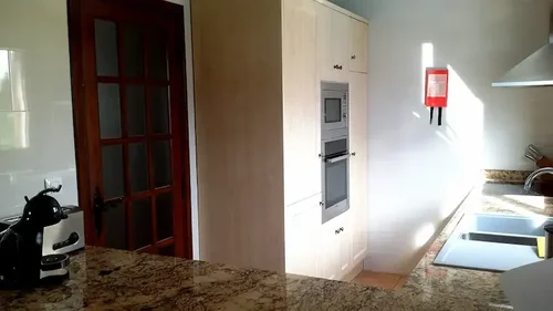 Kühlschrank, Mikrowelle & Backofen