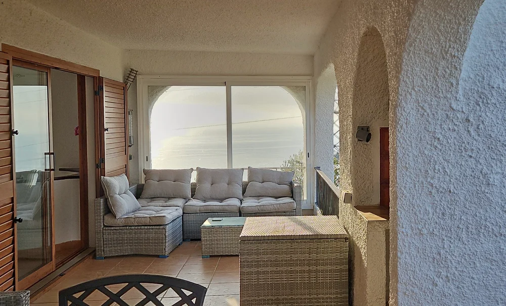 Covered terrace with sea view at private villa in Alcossebre, Spain