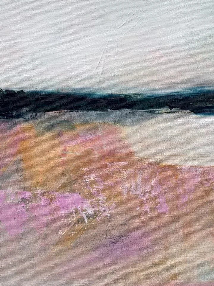 I've been quiet on here but busy in the studio painting and teaching and enjoying life without social media. But I thought I'd drop in and say hi :) Last year was tough but I've learned to slow down and focus on what really matters and just enjoy the