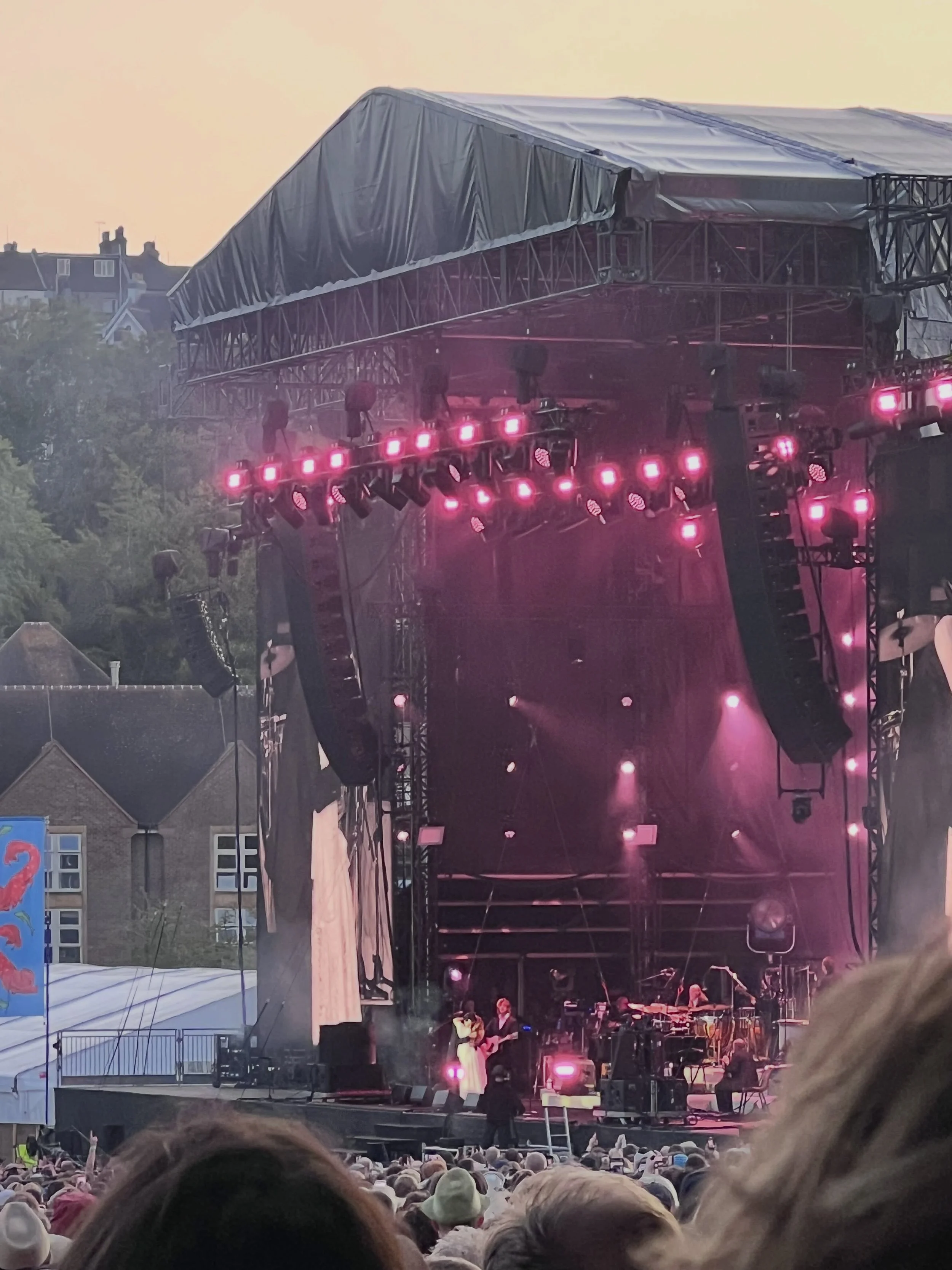 I actually can't find the words but if I wasn't already a little bit obsessed with Brighton, being in Preston Park with 50,000 others who also love Nick Cave and the Bad Seeds the impact is profound. When you know, you know...

#nickcave #genx #brigh