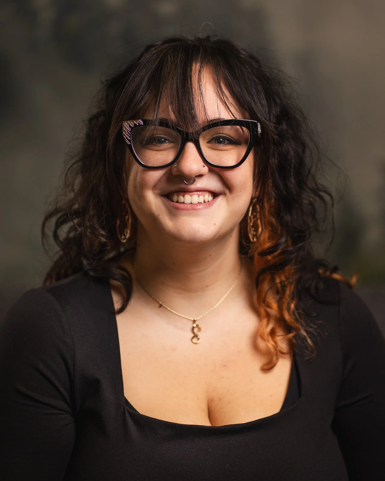 Virág Magyar 2025 11 06-2_mini.jpg