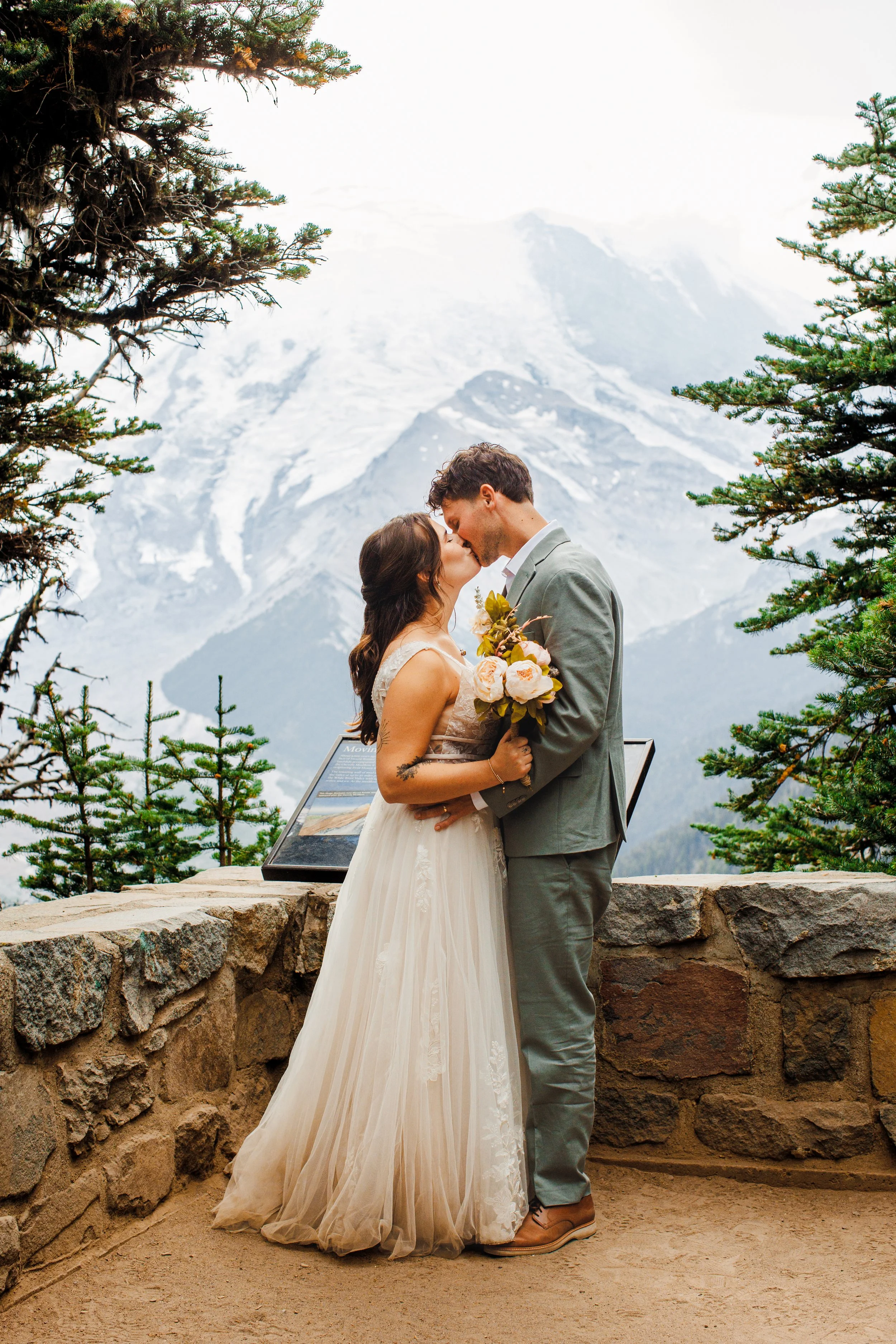Michaela & AJ Elopement 2025 aaronmayphoto-359.jpg