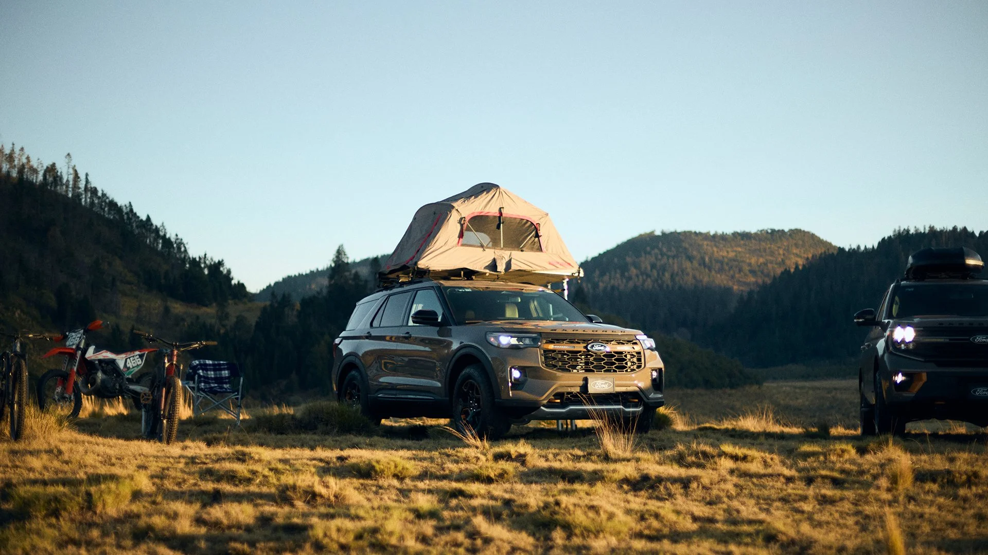 FORD_Still 48.jpg
