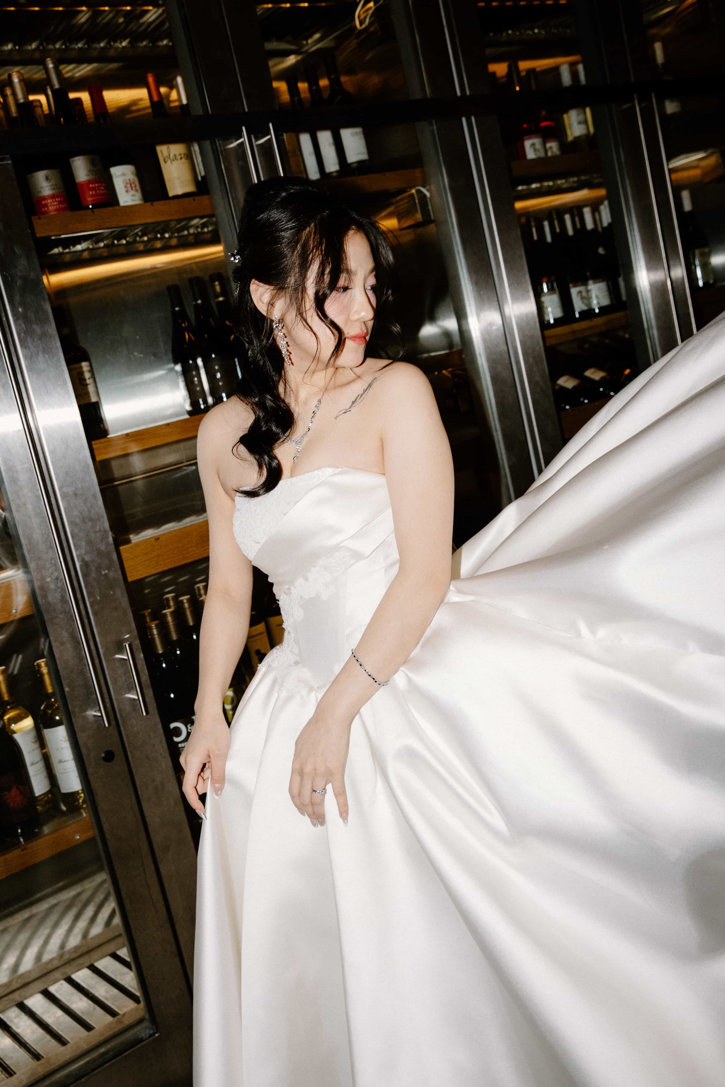 SpringMorrisPhoto_CINDYxCONNOR_1.CindyGettingReady-52-0808.jpg